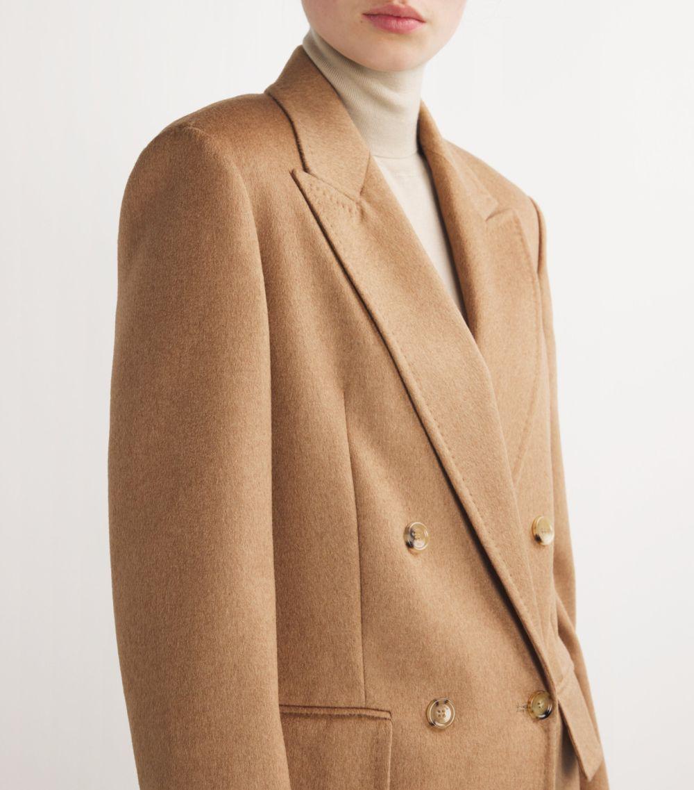 Max Mara Camel Hair Double-Breasted Blazer in Natural Lyst UK - Main Image
