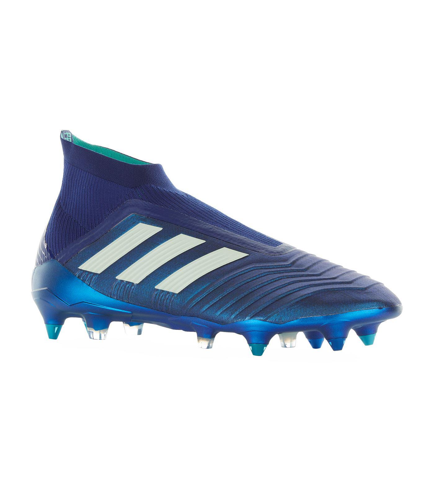 predator soft ground football boots