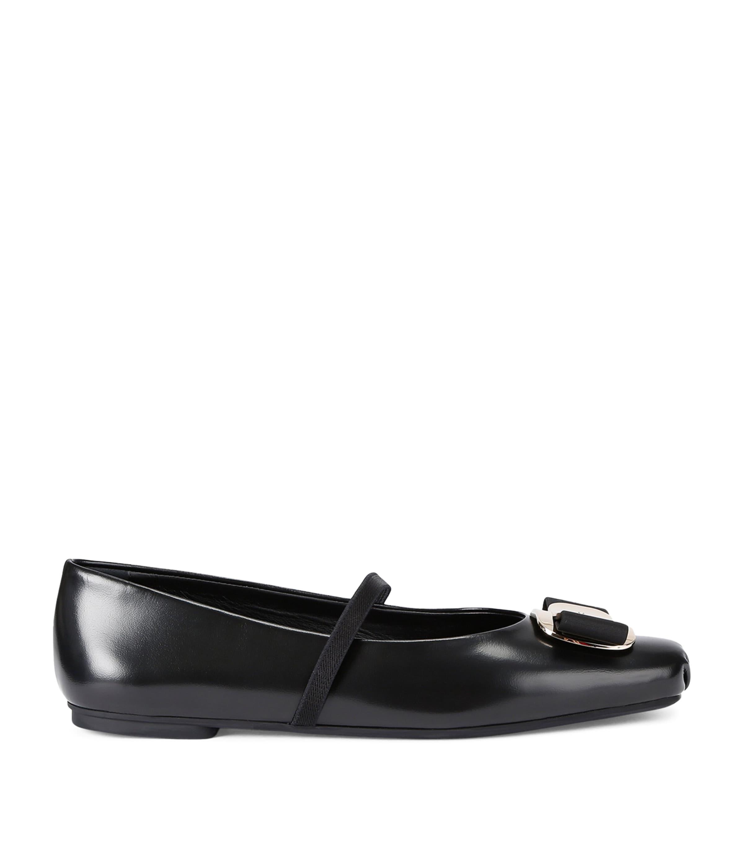 サンダル・ミュール Ferragamo Ballet Flats Ornament Ferragamo Gancini Ornament Flat Ballerina Shoes | Black