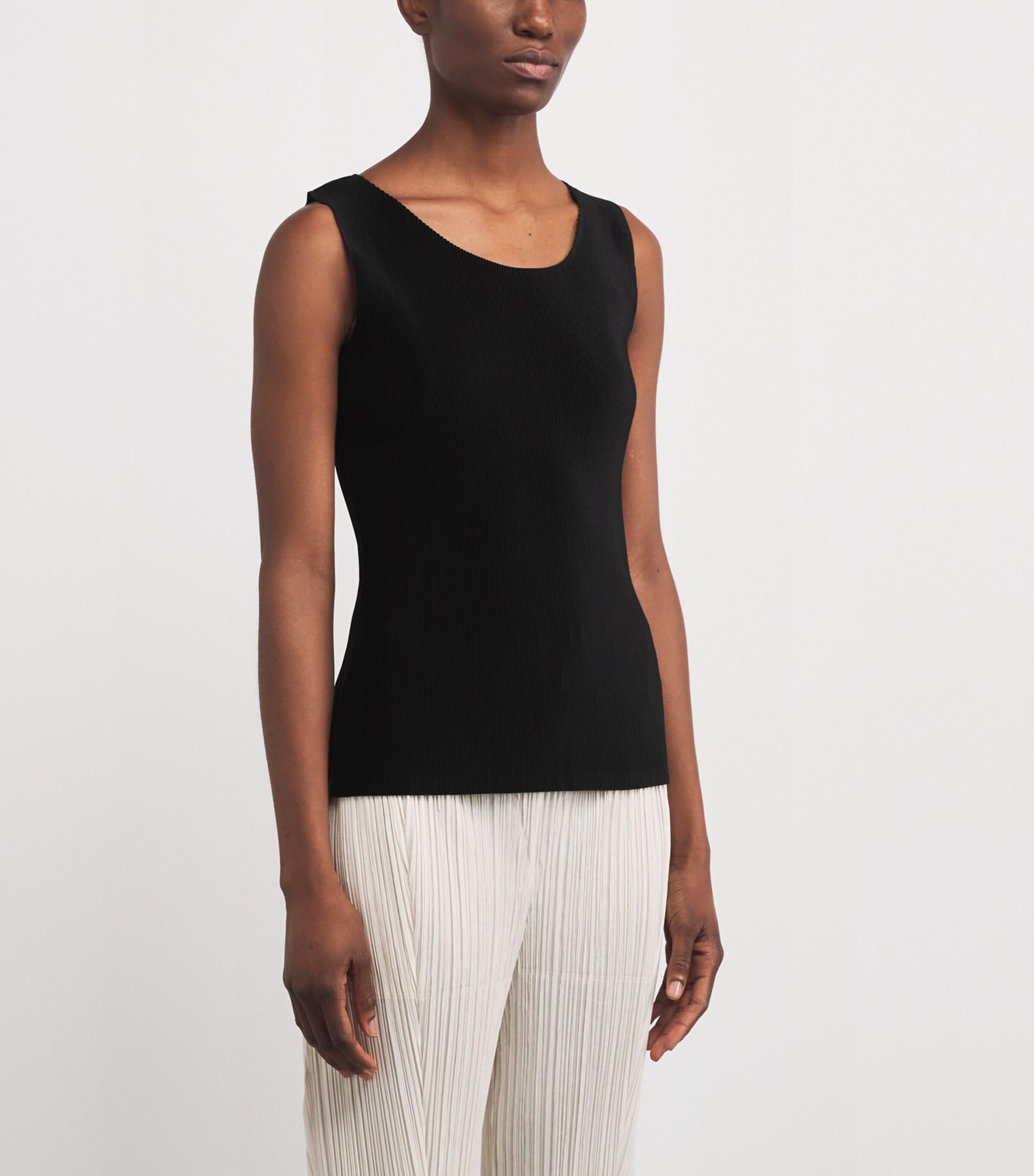 Pleats Please Issey Miyake Mist Basics Top in Black | Lyst