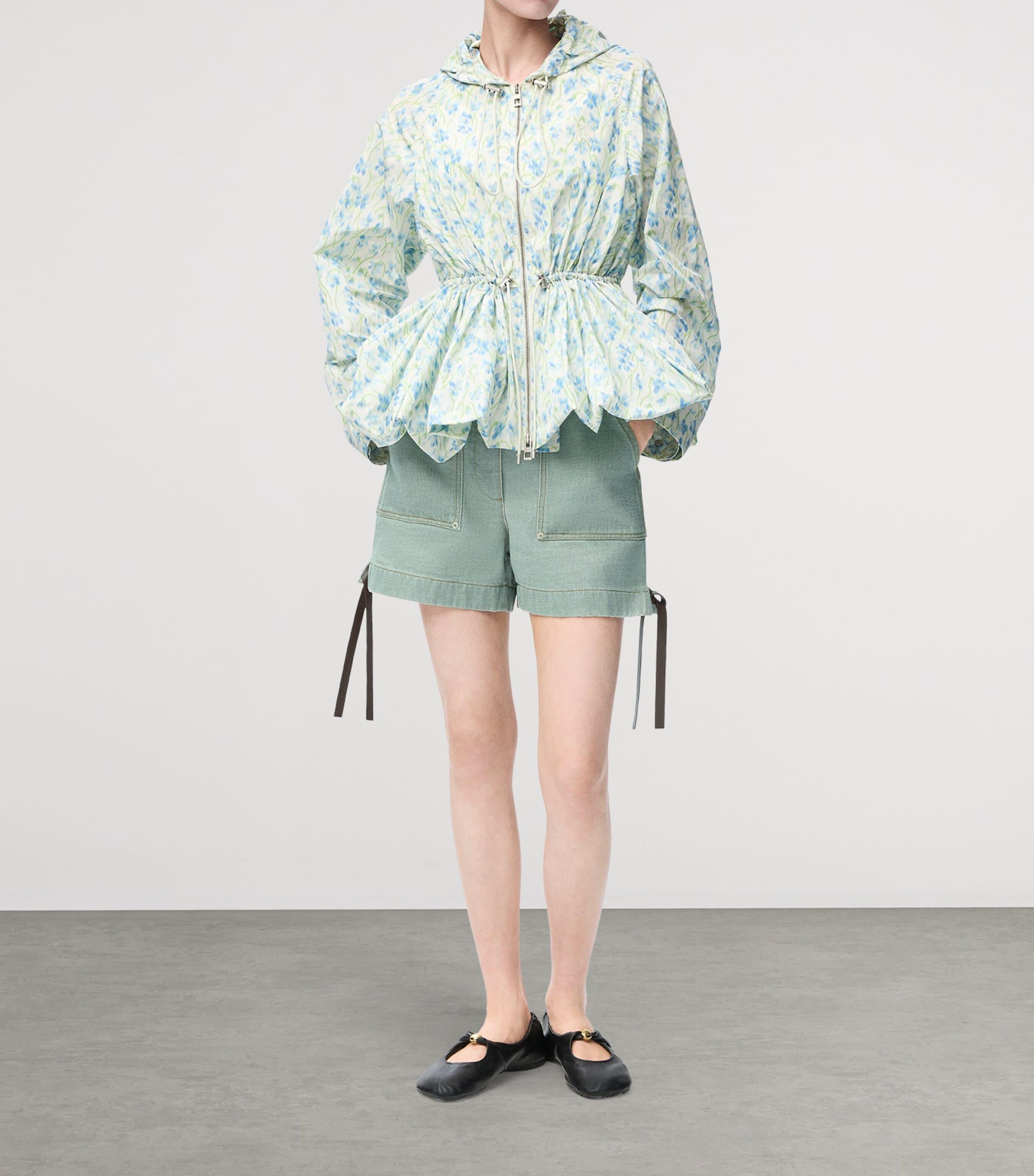 ショートパンツ LOEWE Bottle Green Nappa Leather Shorts ショートパンツ LOEWE Bottle Green Nappa Leather Shorts