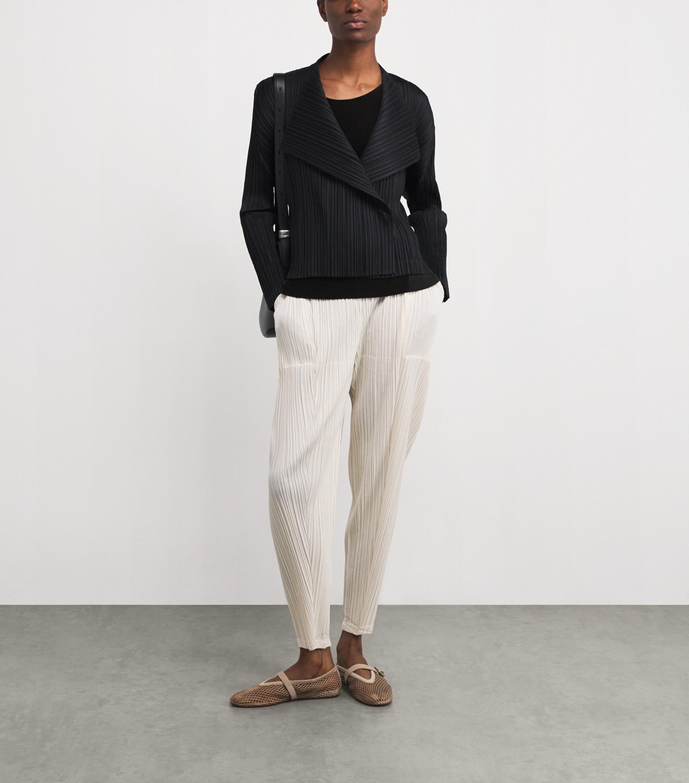 Pleats Please Issey Miyake Mist Basics Top in Black | Lyst