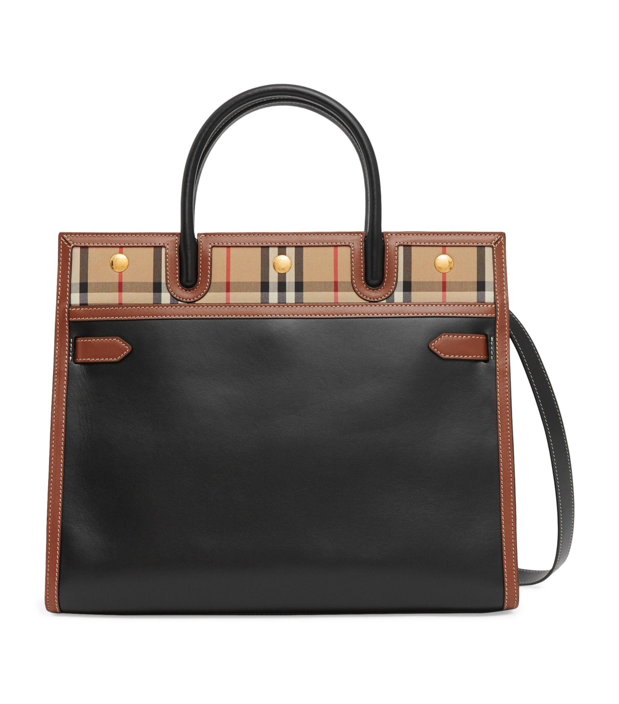 burberry title bag
