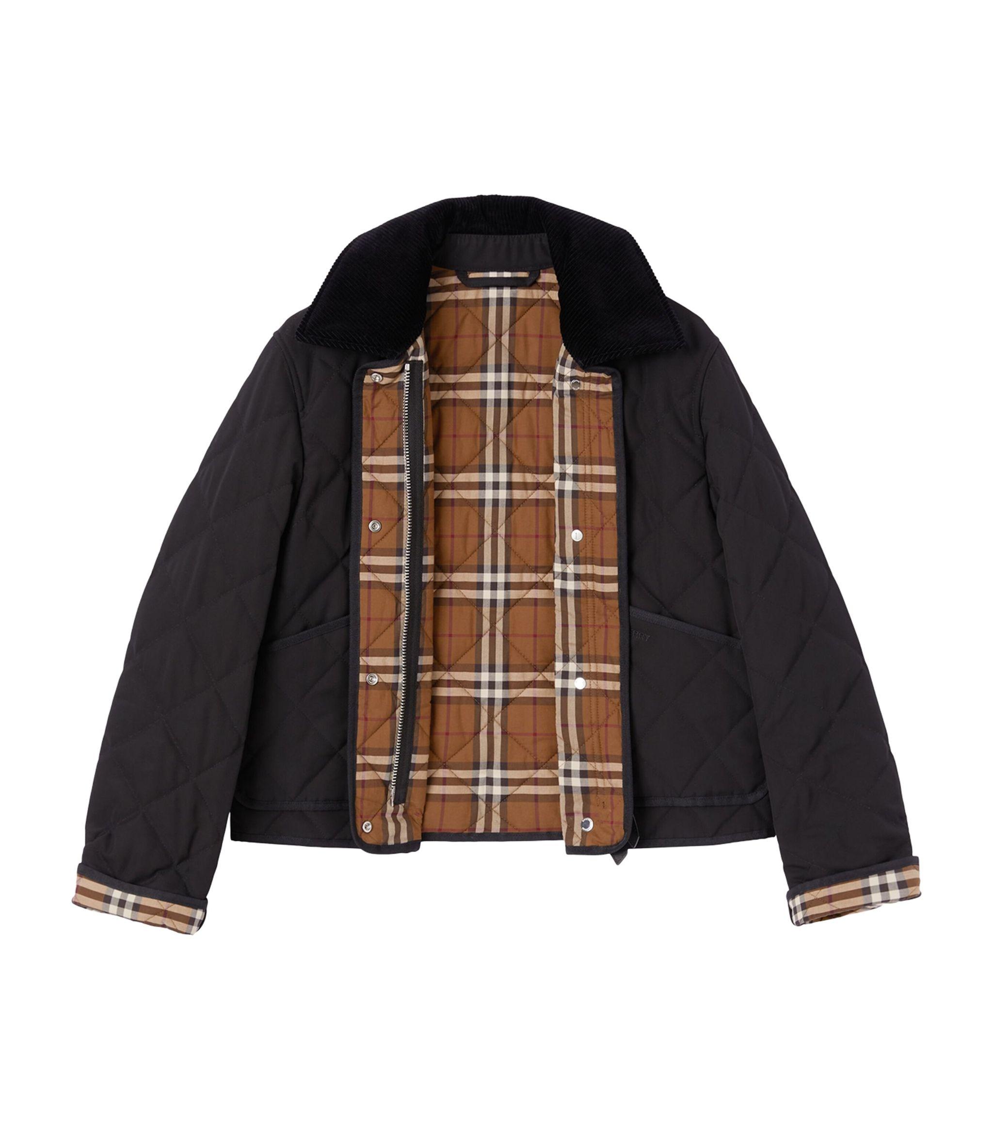 Burberry Quilted Cropped Barn Jacket in Black | Lyst