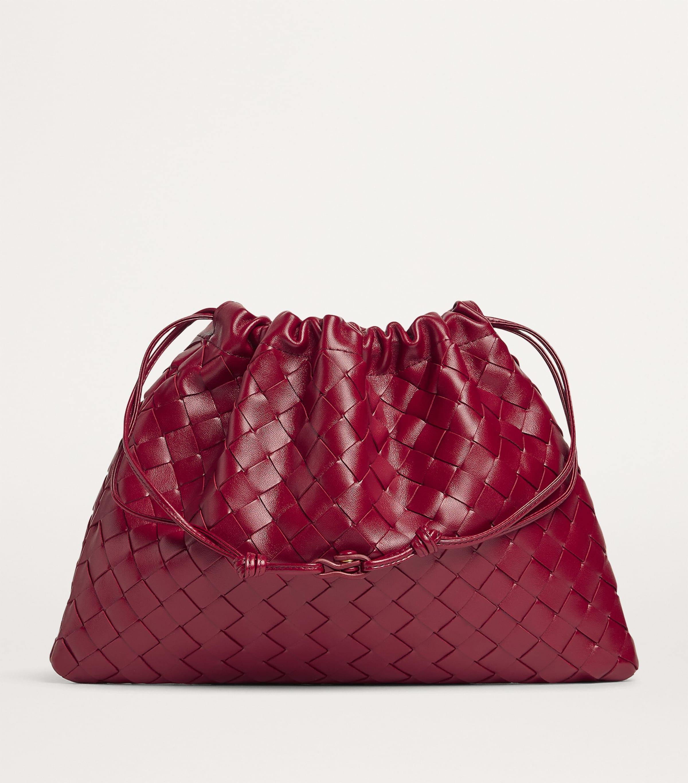 国内発送【BOTTEGA VENETA】ダストバッグ RED BOTTEGA VENETA Padded Cassette Bag in Red | COCOON