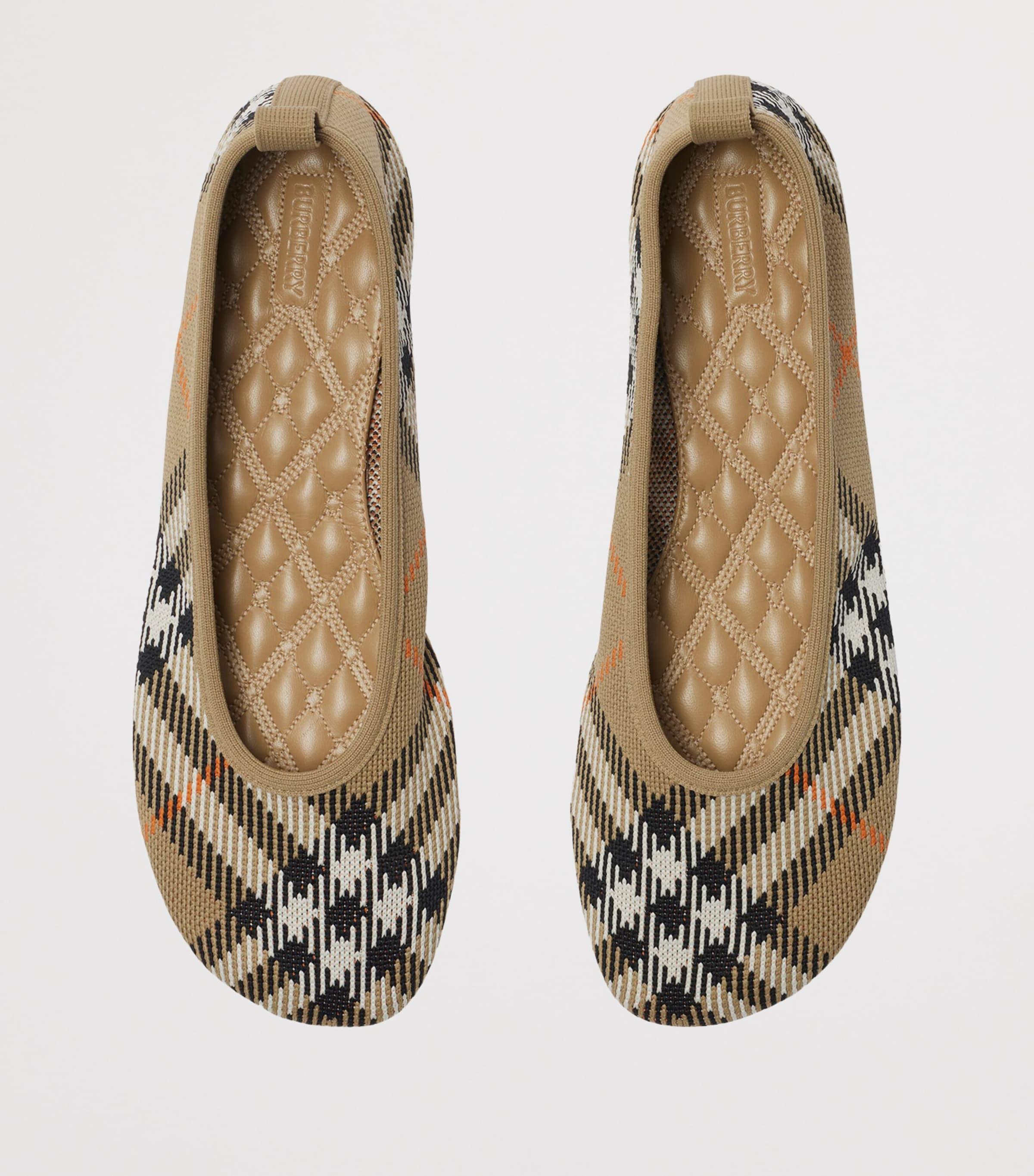 Burberry Ballet flats and ballerina shoes for Women | Online