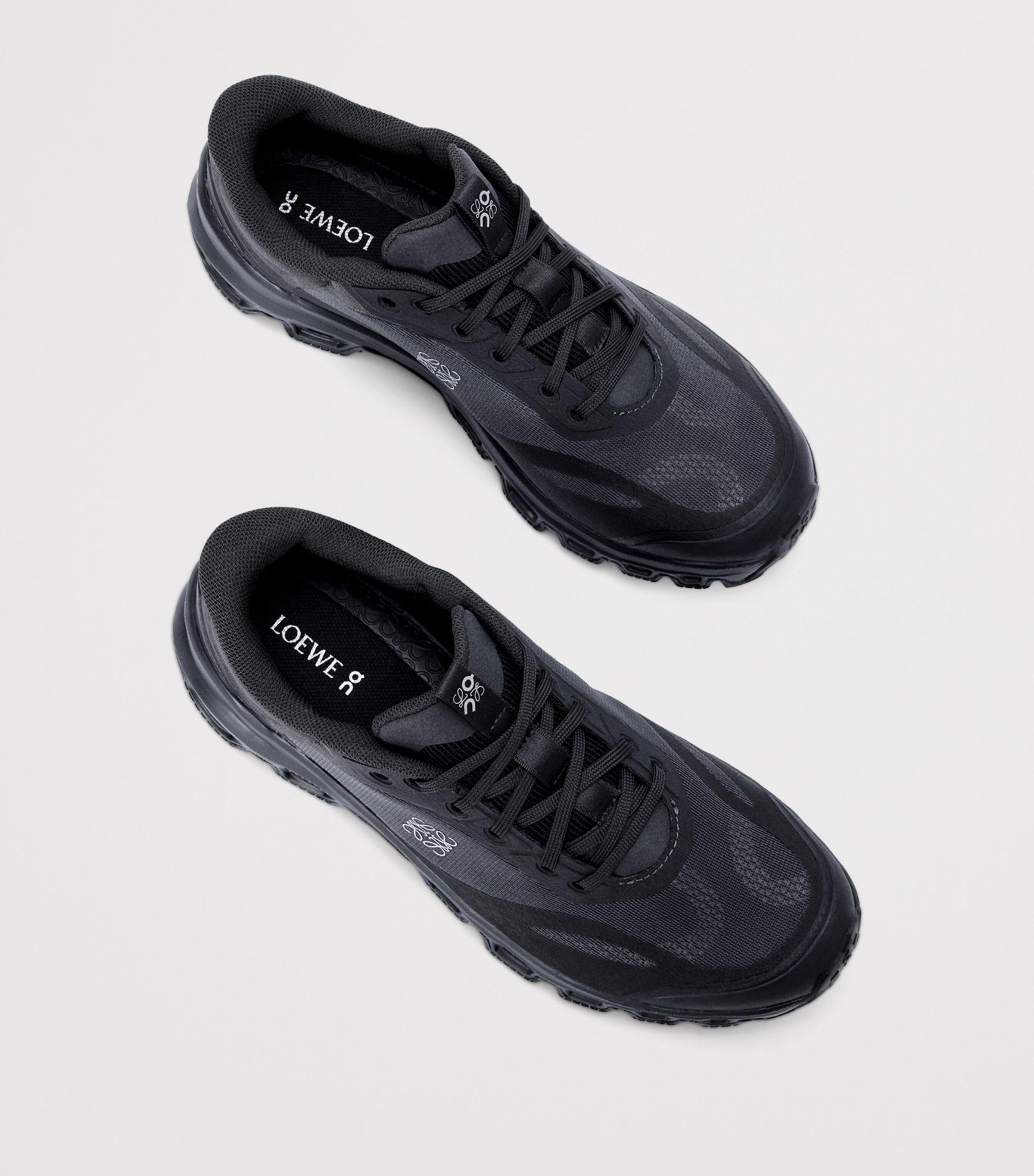 Loewe X On Cloudventure 2.0 Trainers in Black | Lyst