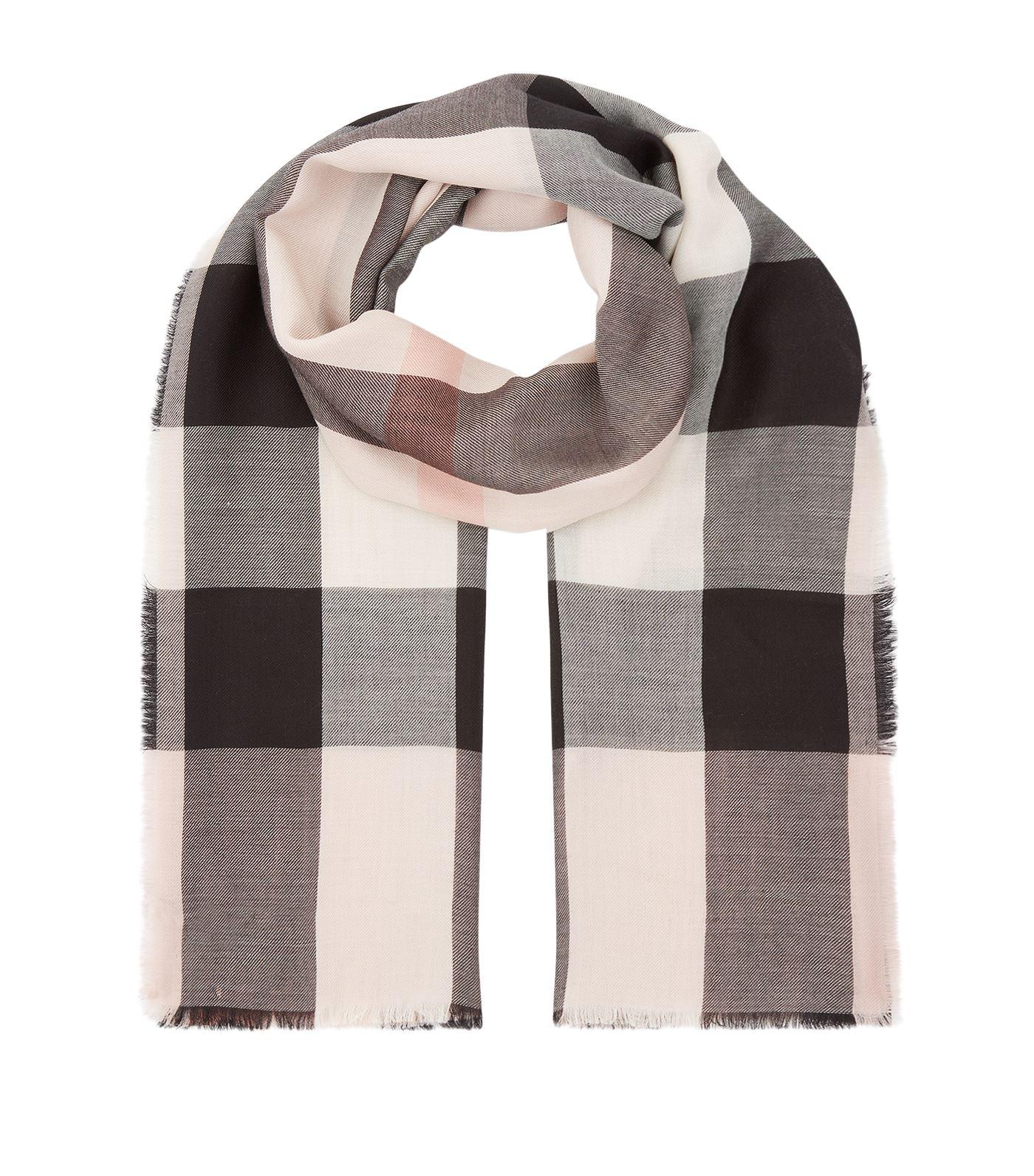 light burberry scarf
