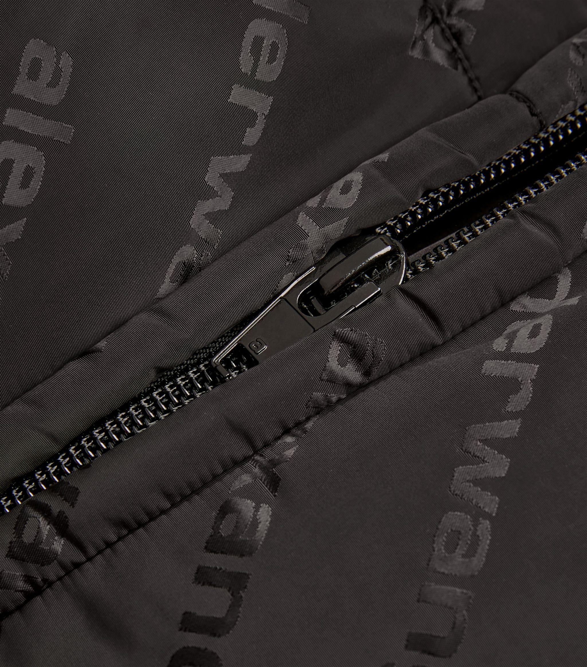ダウンジャケット・コート ALEXANDER WANG 24FW Black Logo Cropped Down 1WC4233241 001 Alexander Wang Cropped Logo Puffer Jacket in Black | Lyst