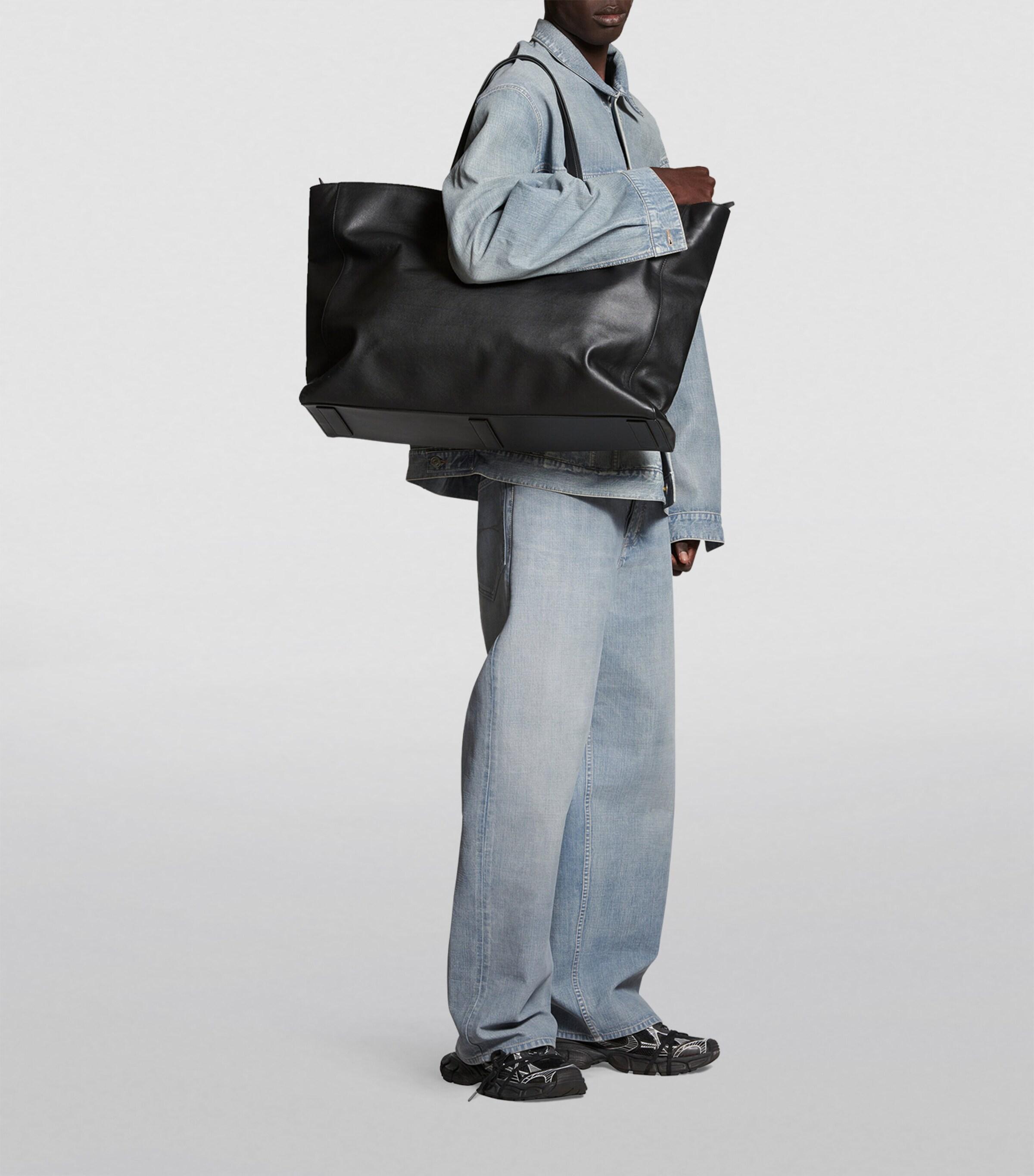Balenciaga explorer tote hotsell