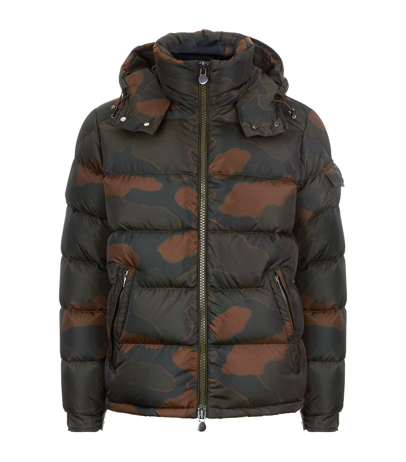 Moncler Goose Maya Camouflage Print Puffer Jacket in Green for Men - Lyst