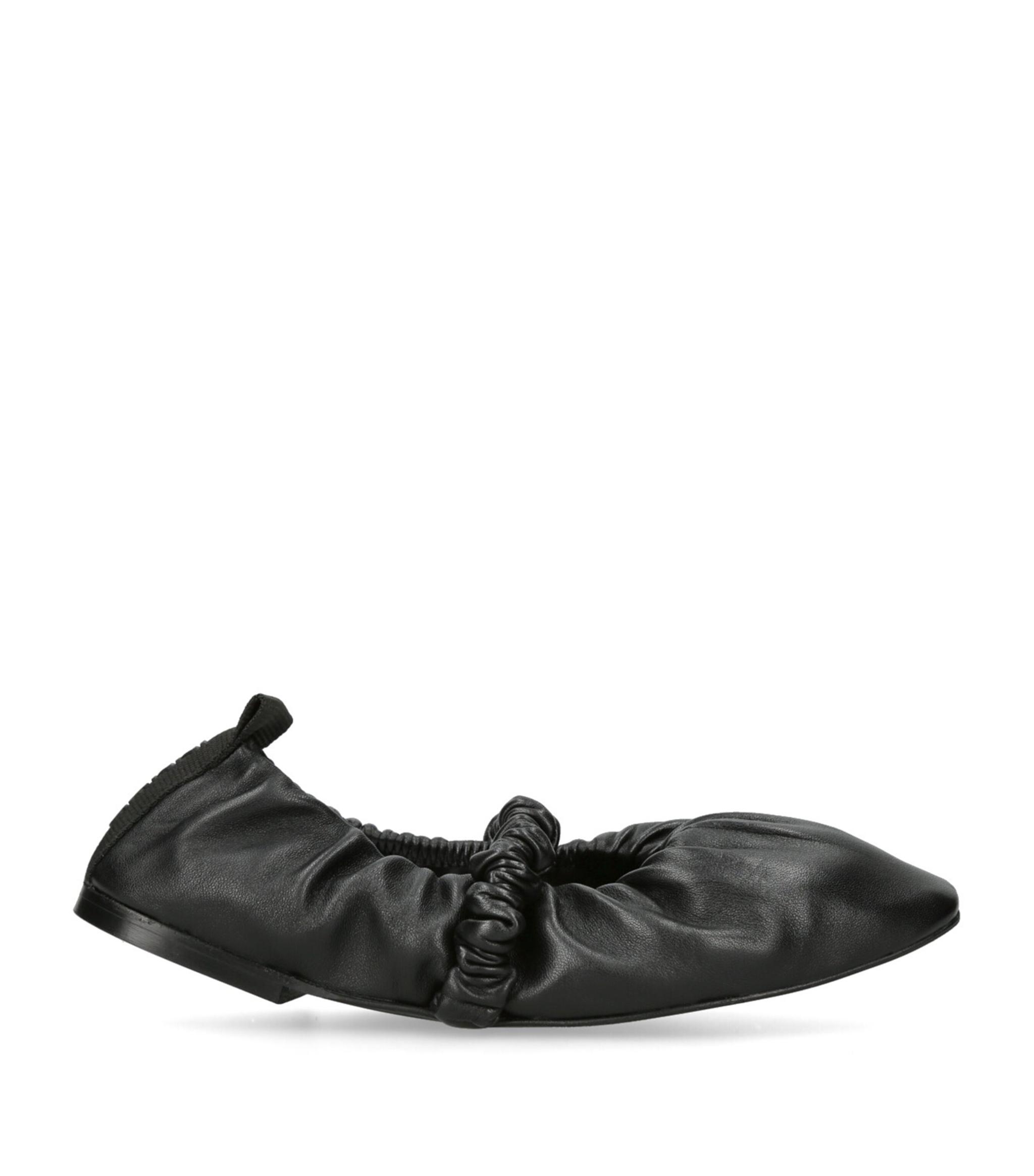 Ganni Leather Scrunchie Ballet Flats in Black | Lyst