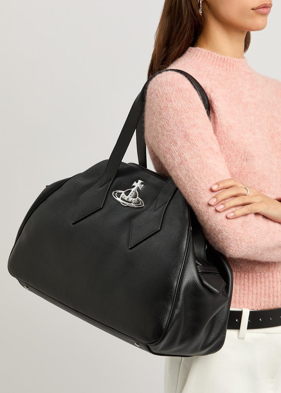 【VIVIENNE WESTWOOD】BIG Sale、日本未展開★YasmineMiniバッグ Vivienne Westwoodの「MINI YASMINE」に新作登場！ 遊び心