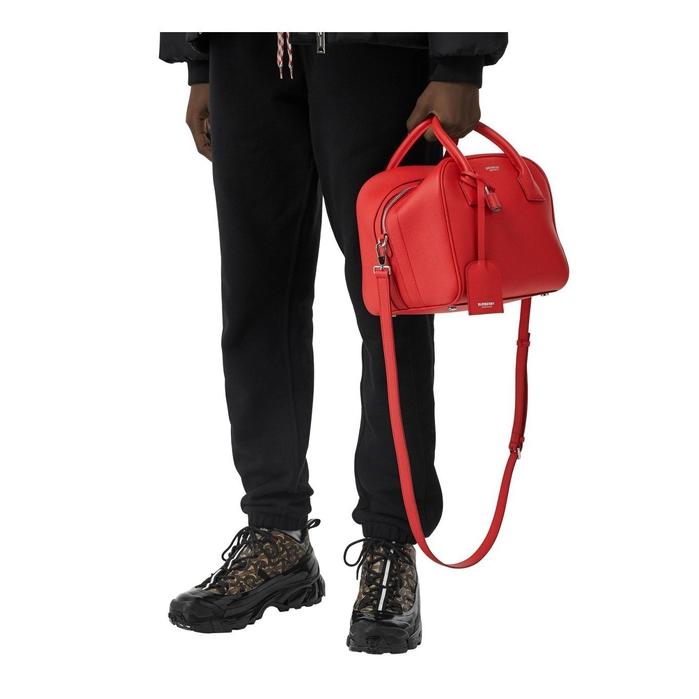 burberry cube