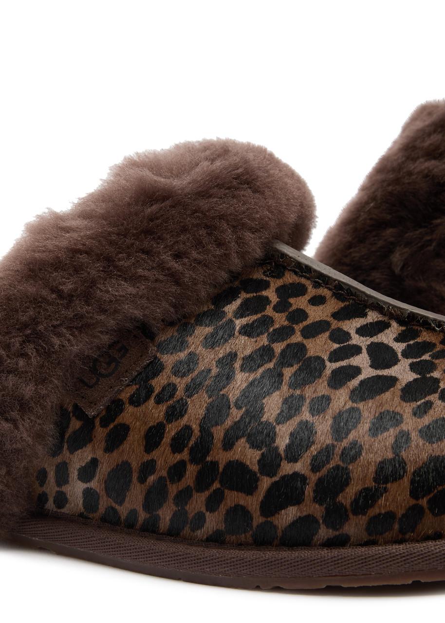 UGG Scuffette Caspian Printed Calf-Hair Slippers in Brown Lyst UK