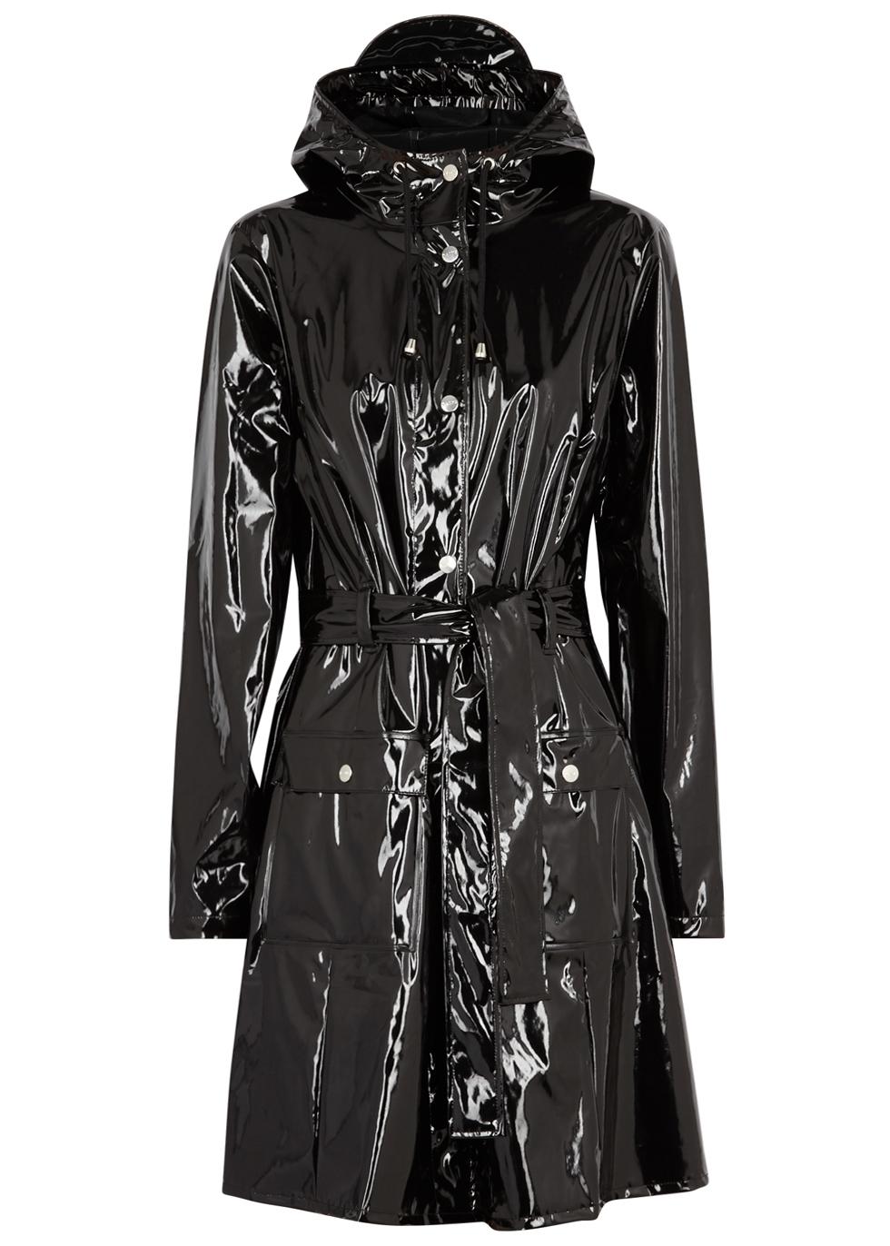 Rains Glossy Curve Patent Rubberised Raincoat in Black | Lyst UK