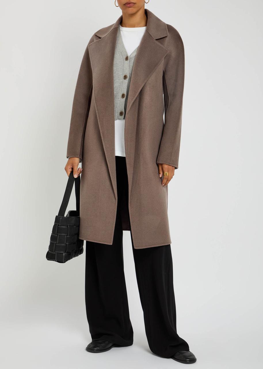 トレンチコート Joseph Light Brown Chiswick Trench Coat Joseph Light Brown Chiswick Trench Coat in Brown | THE LIST