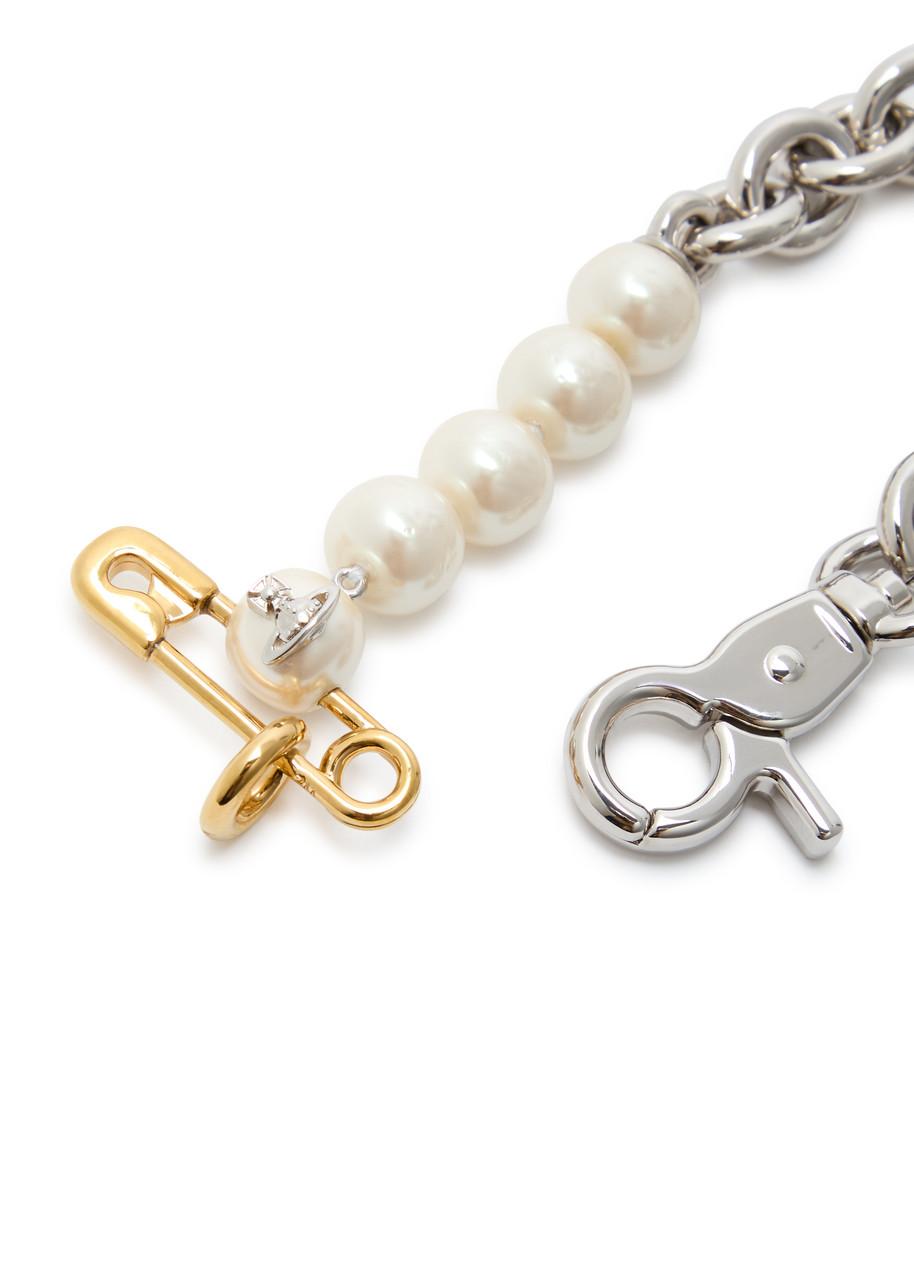 Vivienne Westwood☆Claude pearl and chain bracelet【UK発】 Vivienne Westwood Claude Pearl And Chain Bracelet in