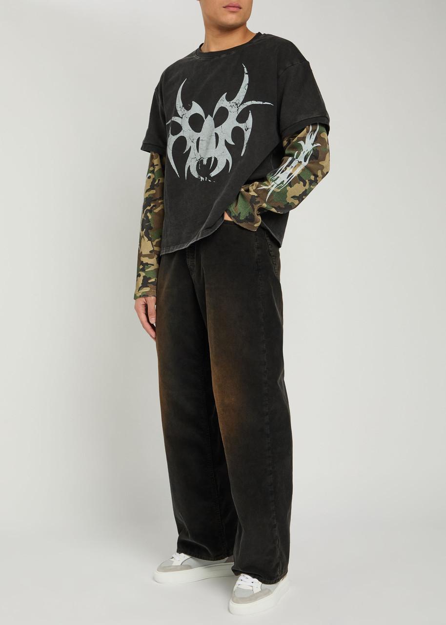 Chew Forever Roach Layered Long Sleeve Cotton T-Shirt in Black for