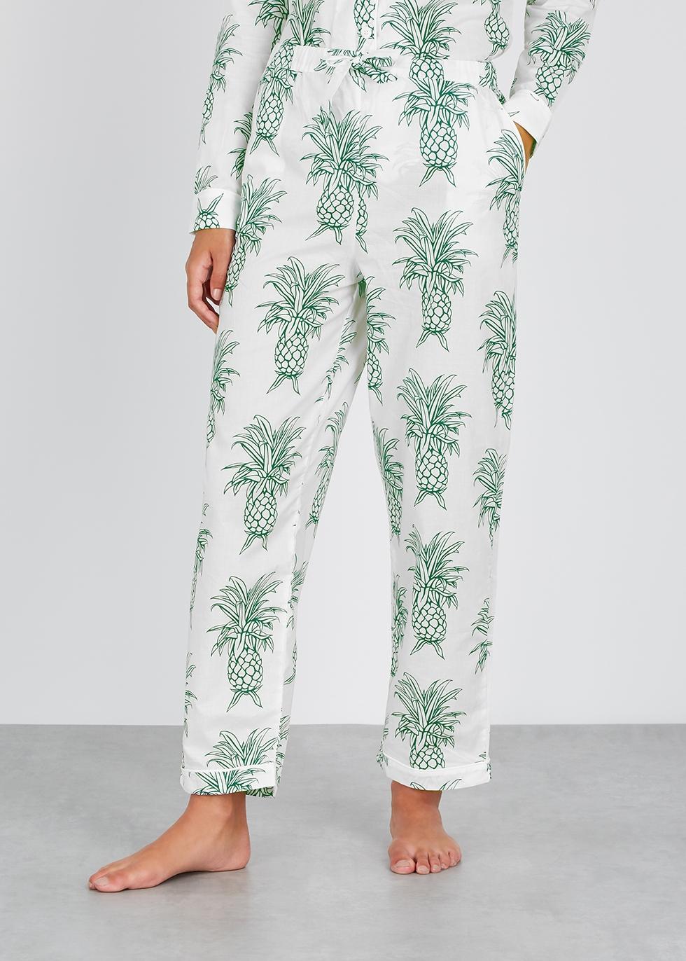 Desmond & Dempsey Howie Printed Organic Cotton Pajama Set in Green 
