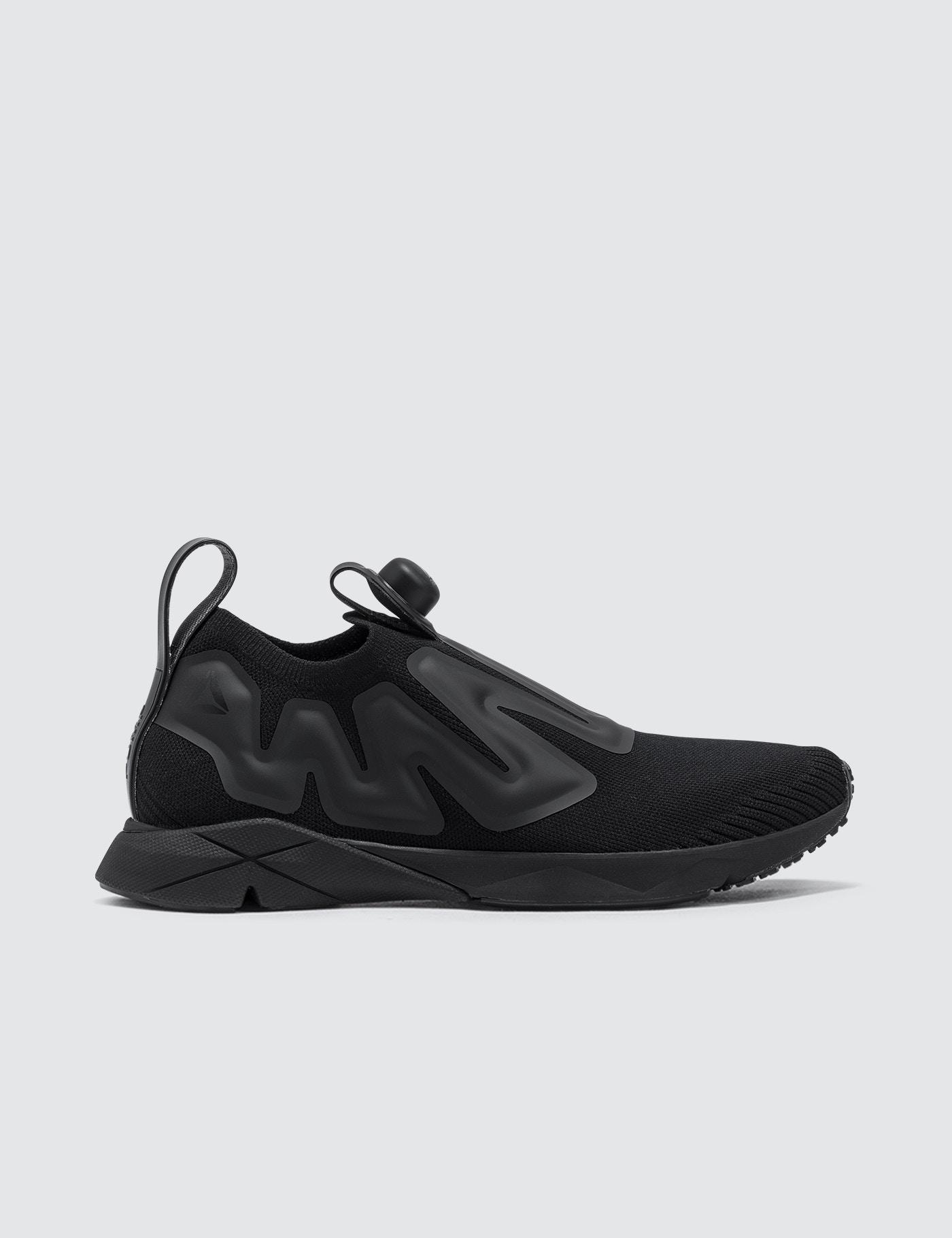 reebok pump all black