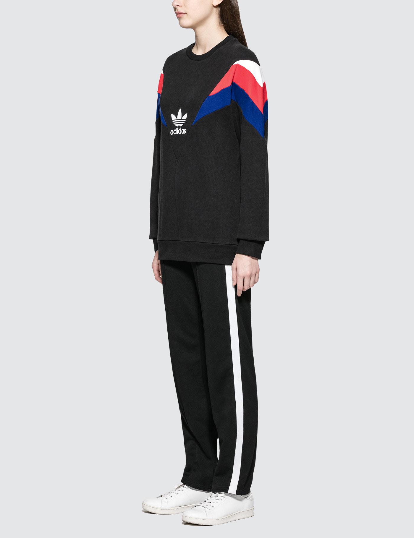 neva crew sweatshirt