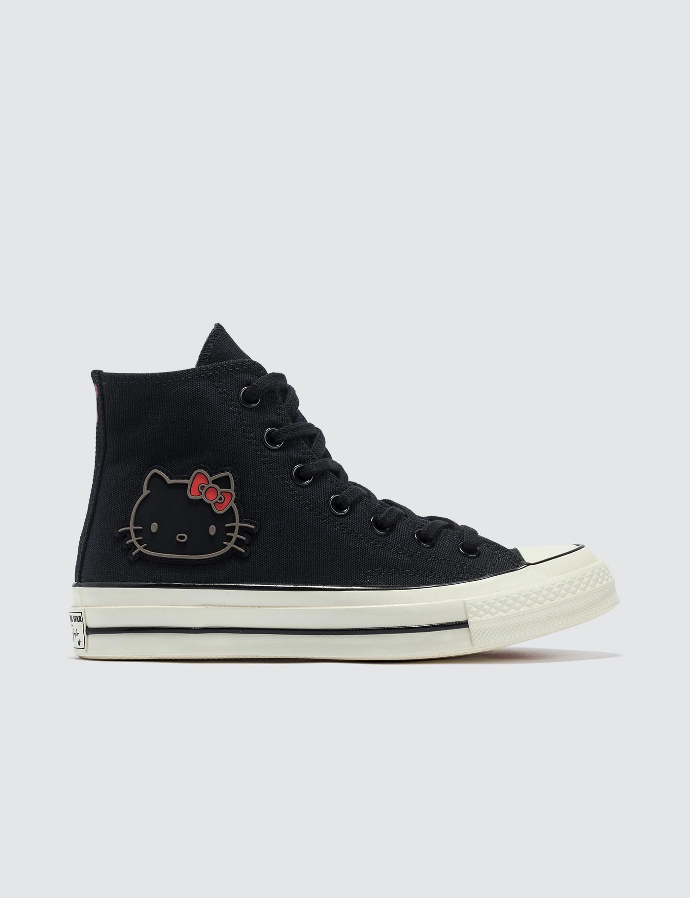 hello kitty black converse