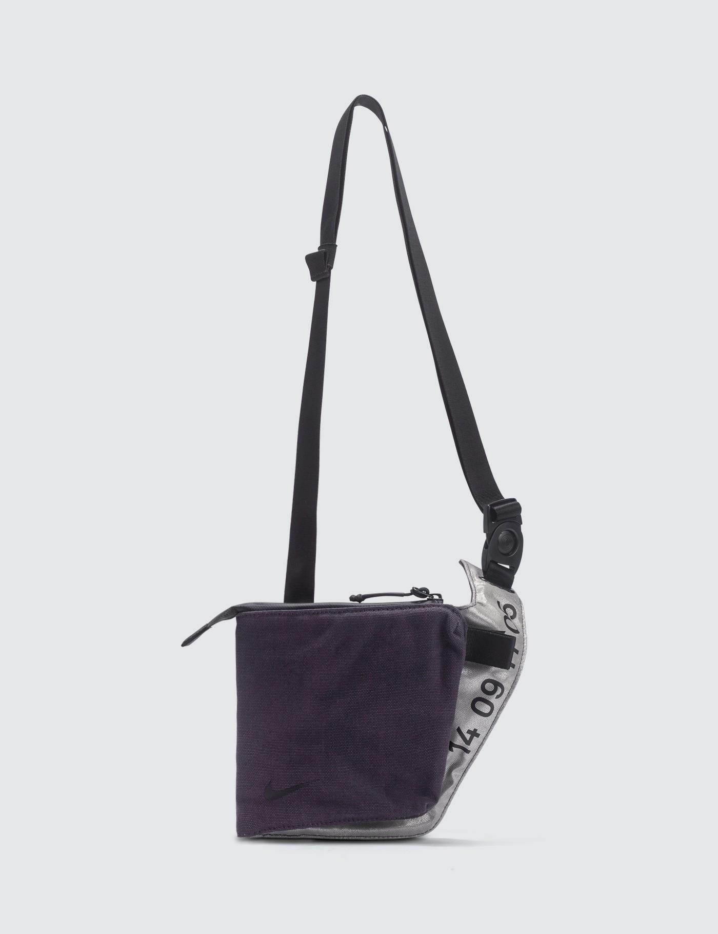 nike nk tech crossbody