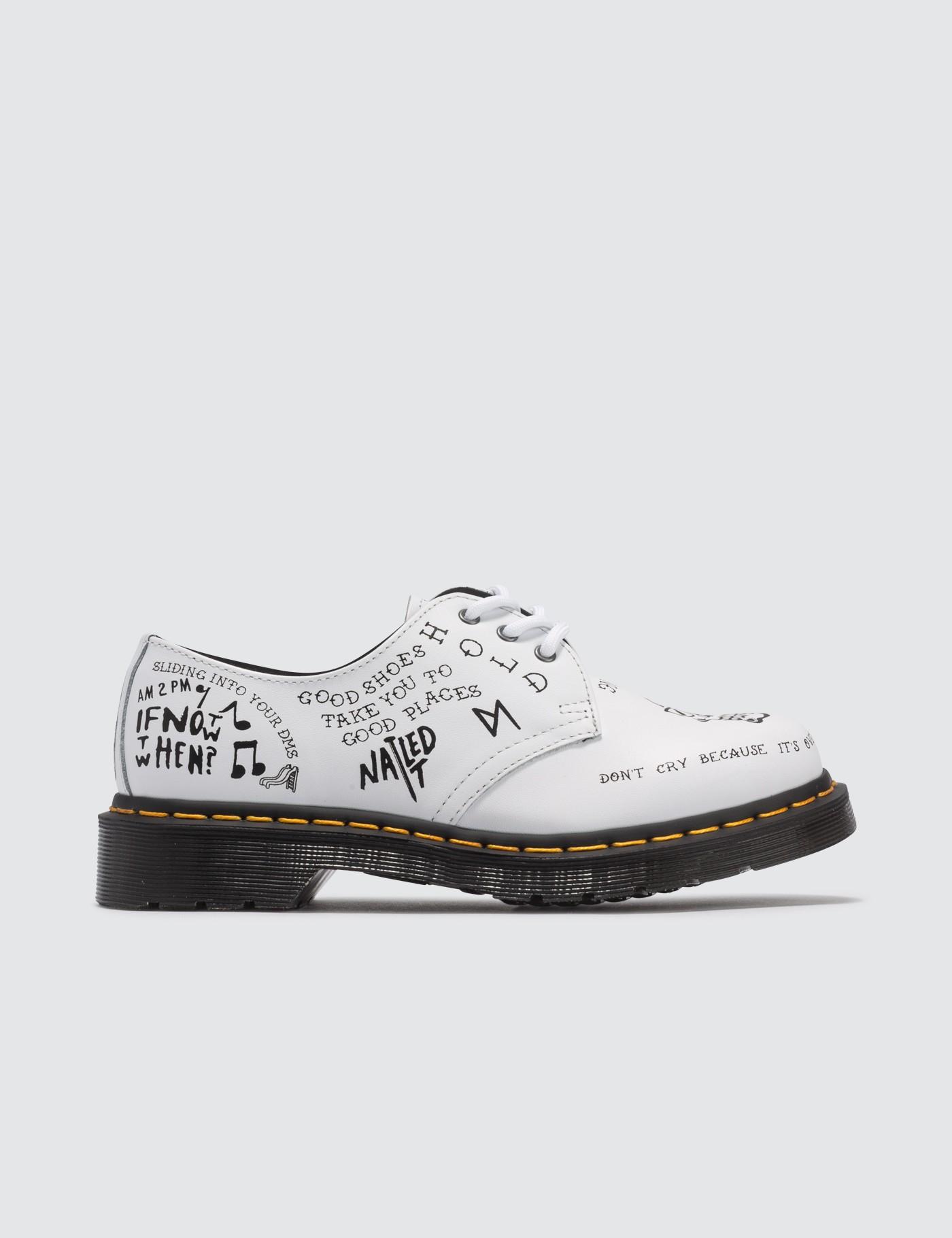 dr martens white 1461