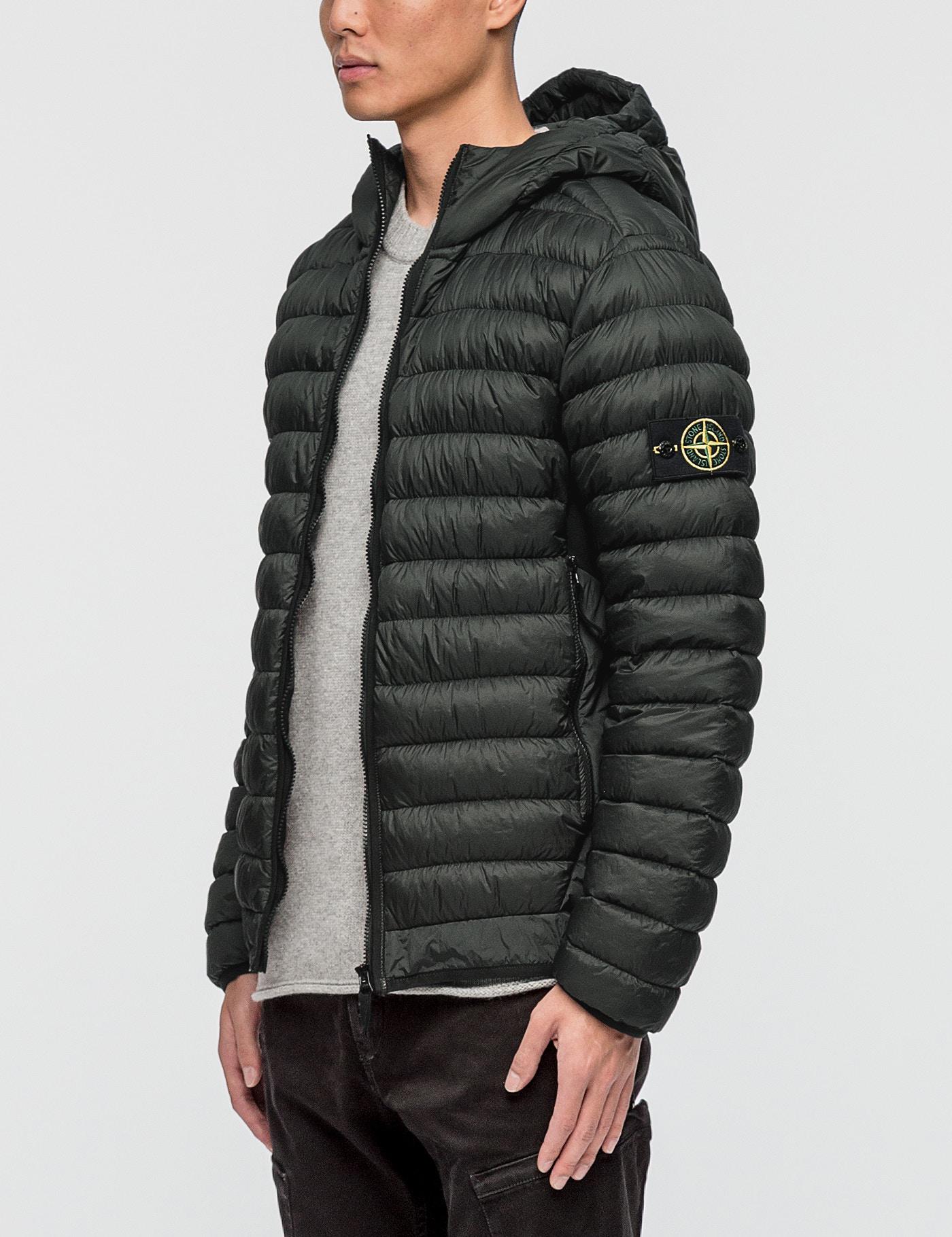 Stone Island Garment Dyed Micro Yarn Hooded Down Jacket in Black for Men -  Lyst