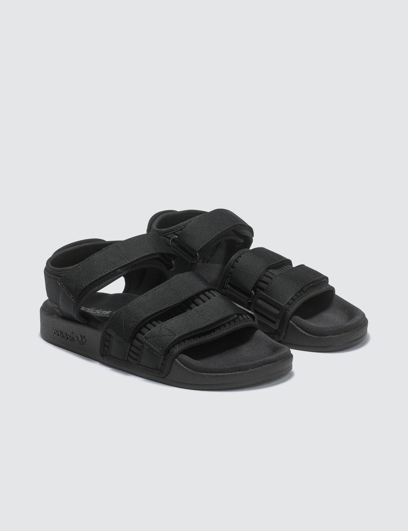 adidas Originals Adilette Sandal 2.0 W in Black - Lyst