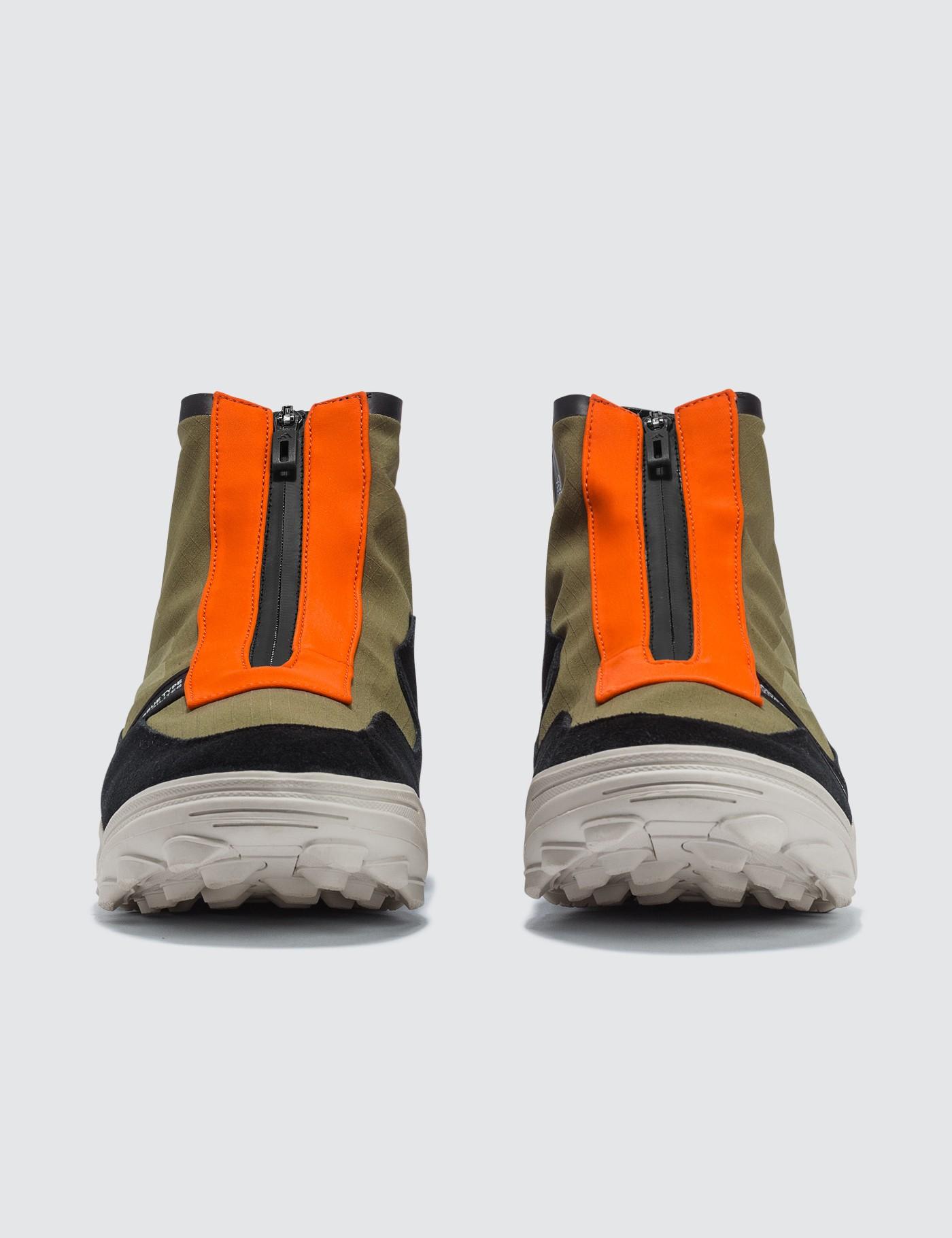 undefeated x adidas gsg9