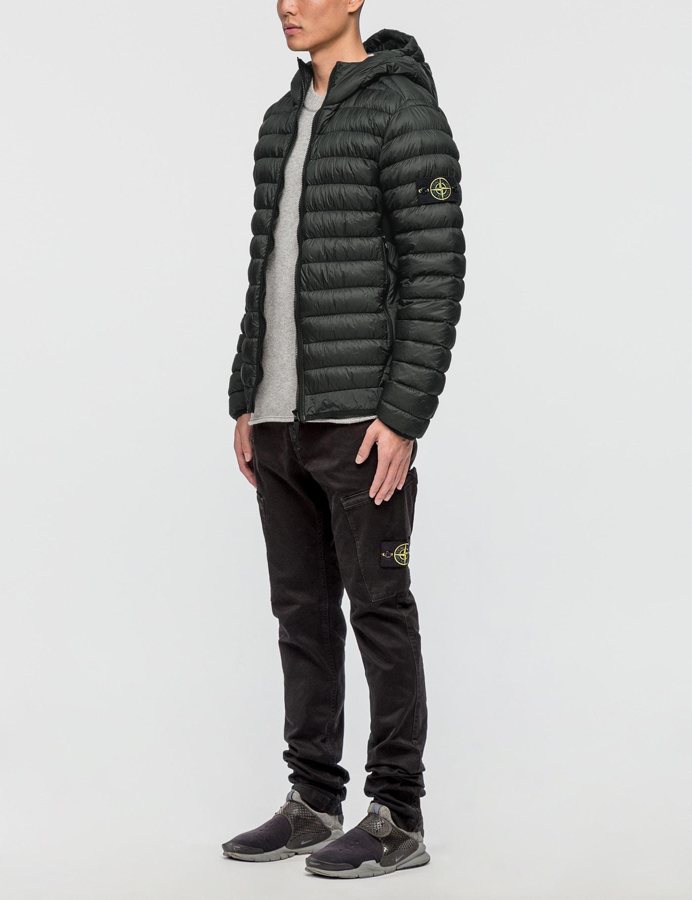 Stone Island Garment Dyed Micro Yarn Hooded Down Jacket in Black for Men -  Lyst