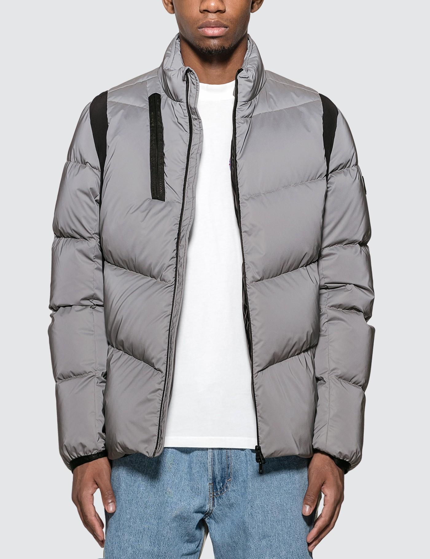 Moncler Reflective Store, 66% OFF | www.beachclub93.com