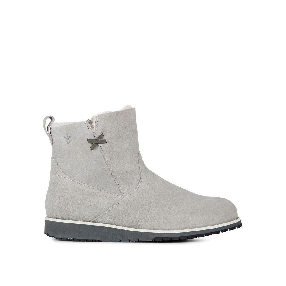 emu boots beach mini