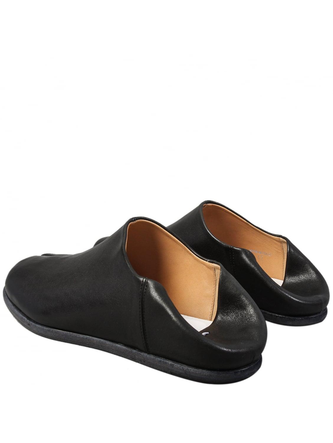 maison margiela tabi slip on