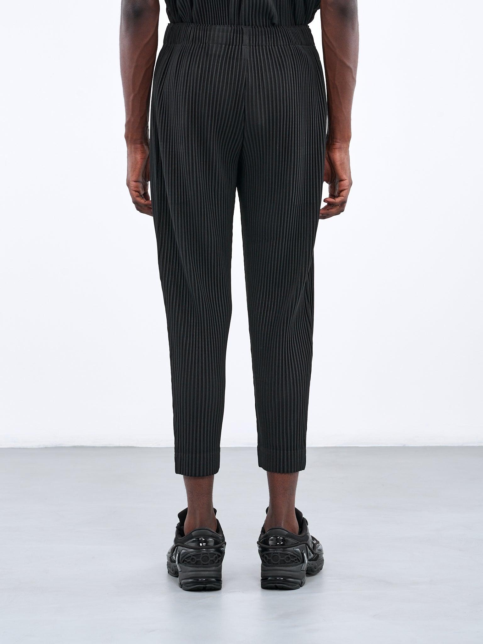 Homme Plissé Issey Miyake July Trousers in Black for Men | Lyst