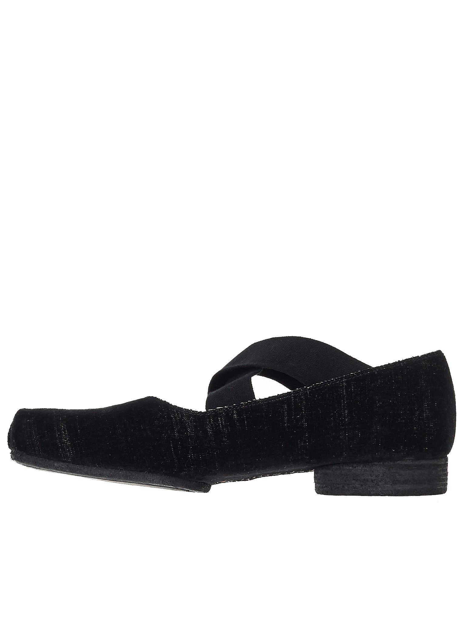uma shoes