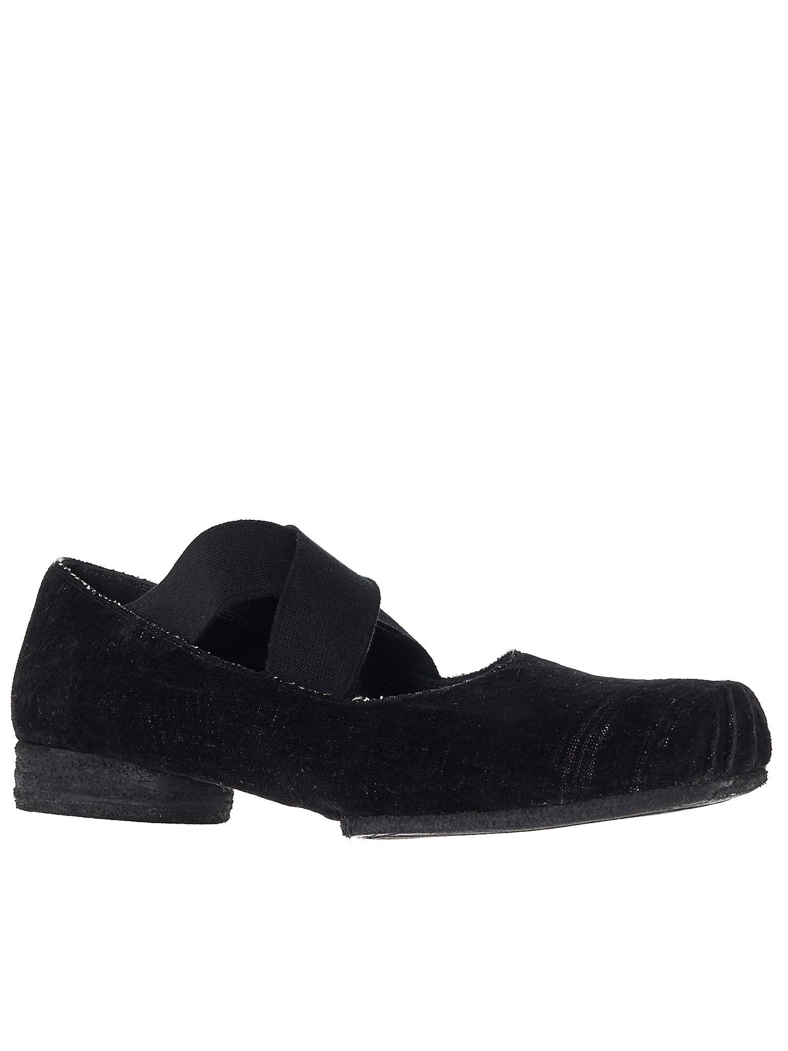 uma shoes