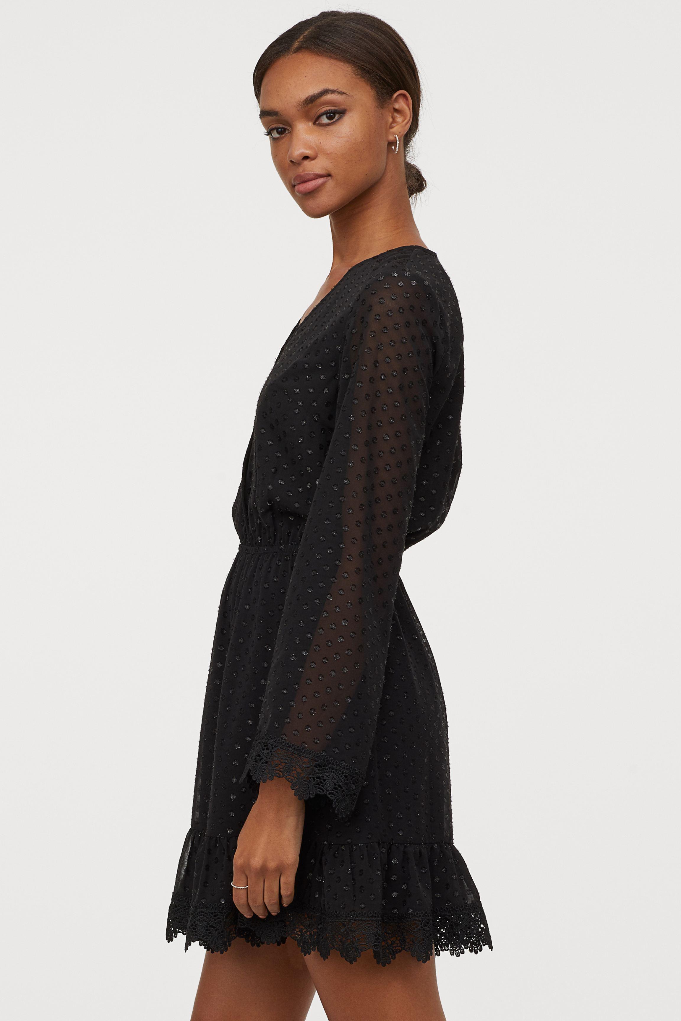 H&M Plumeti Chiffon Dress in Black - Lyst