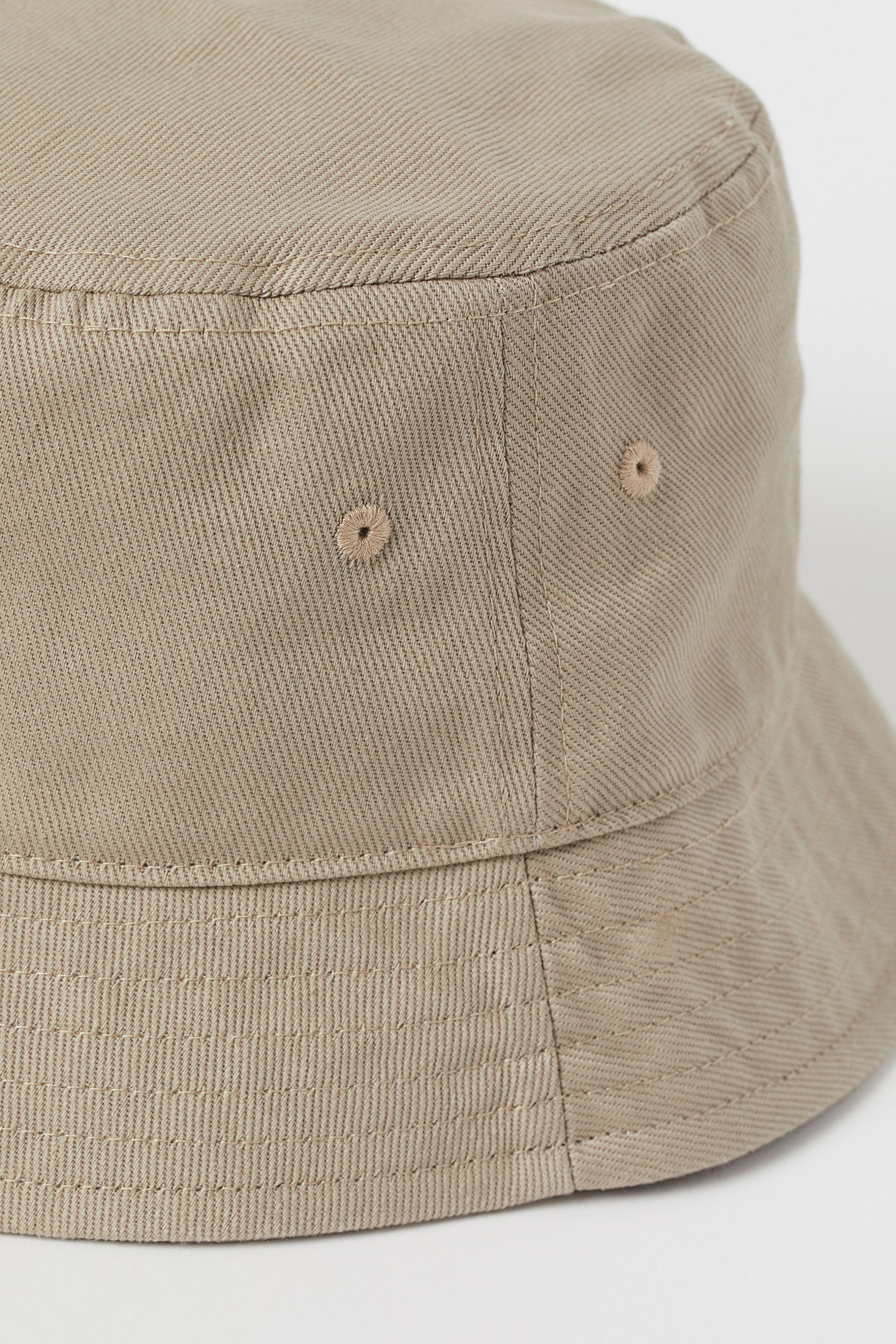 hm bucket hat