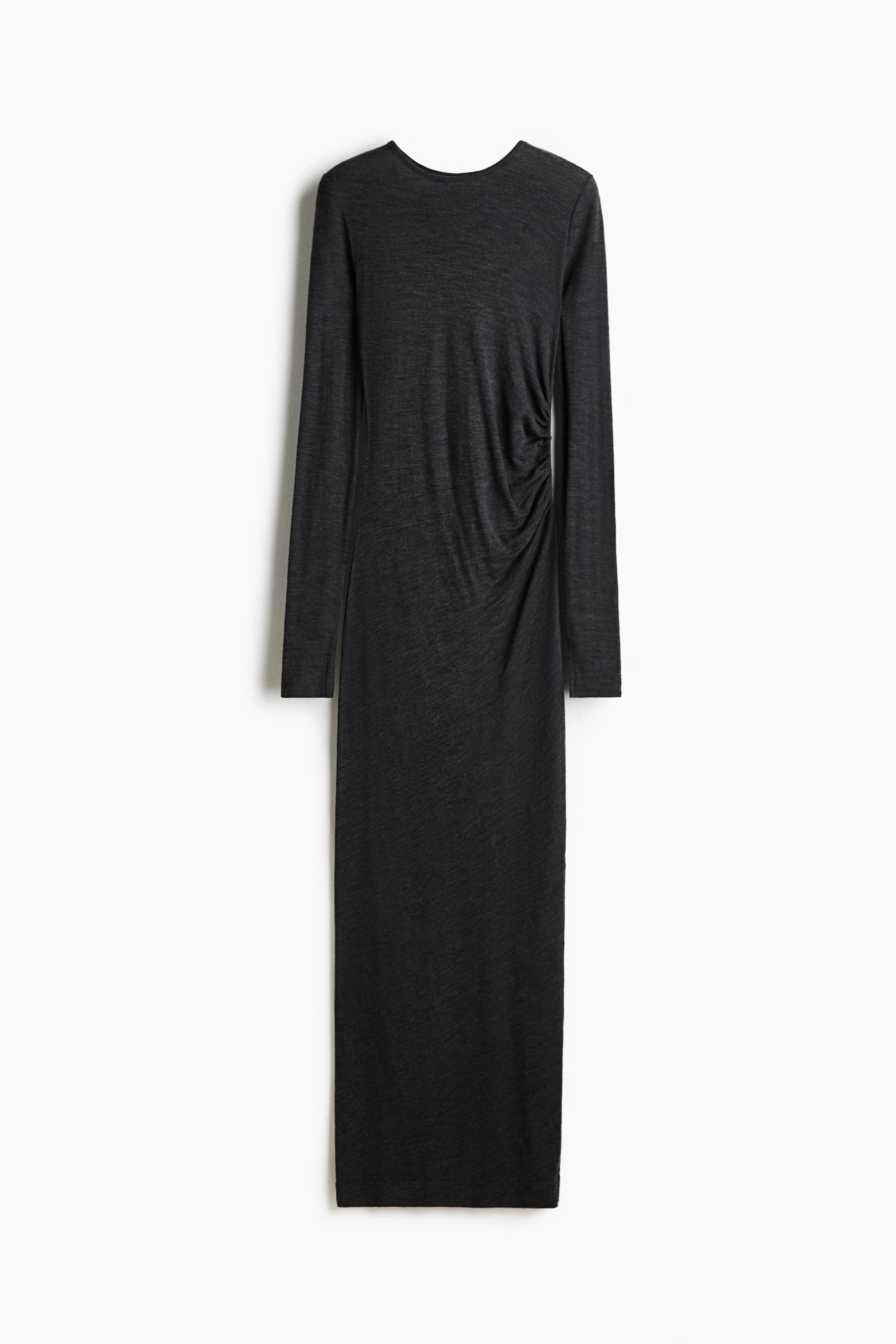 Robe H&M Manches Longues Noire - Taille 42 - Style Décontracté - Occasion