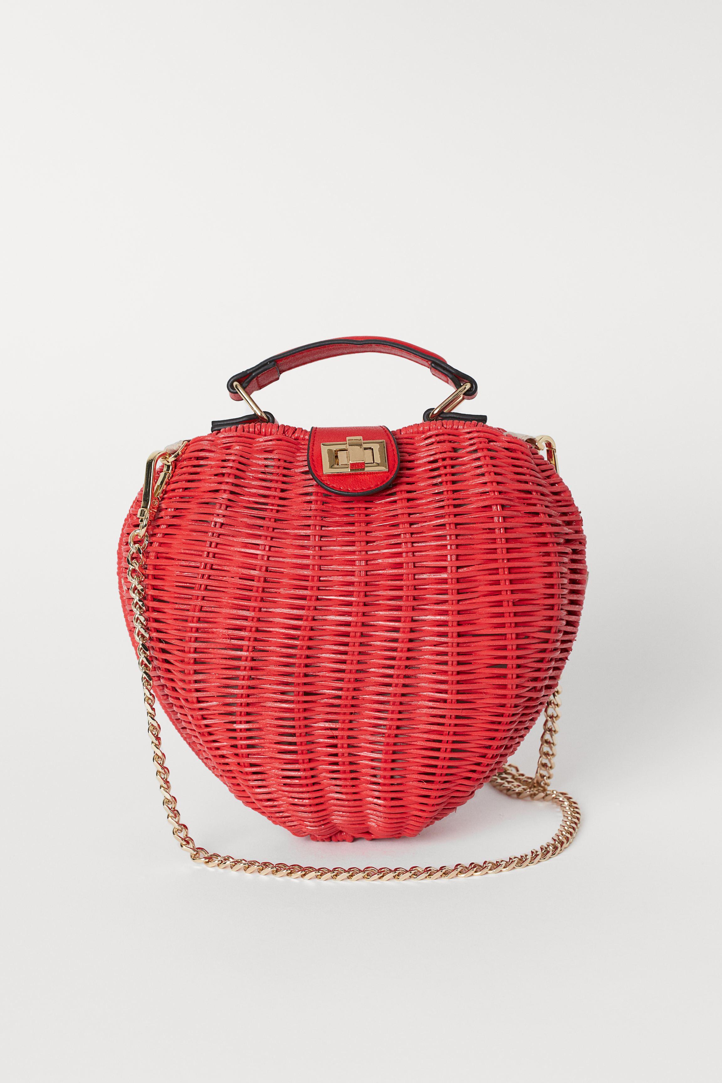 H m Heart Shaped Backpack 2024 www.alhudapk