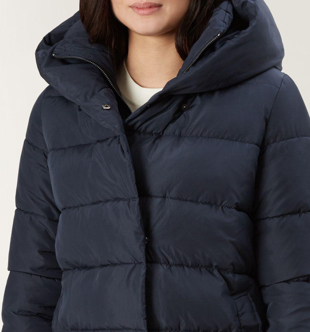 Hobbs Synthetic Hadley Puffer in Navy 