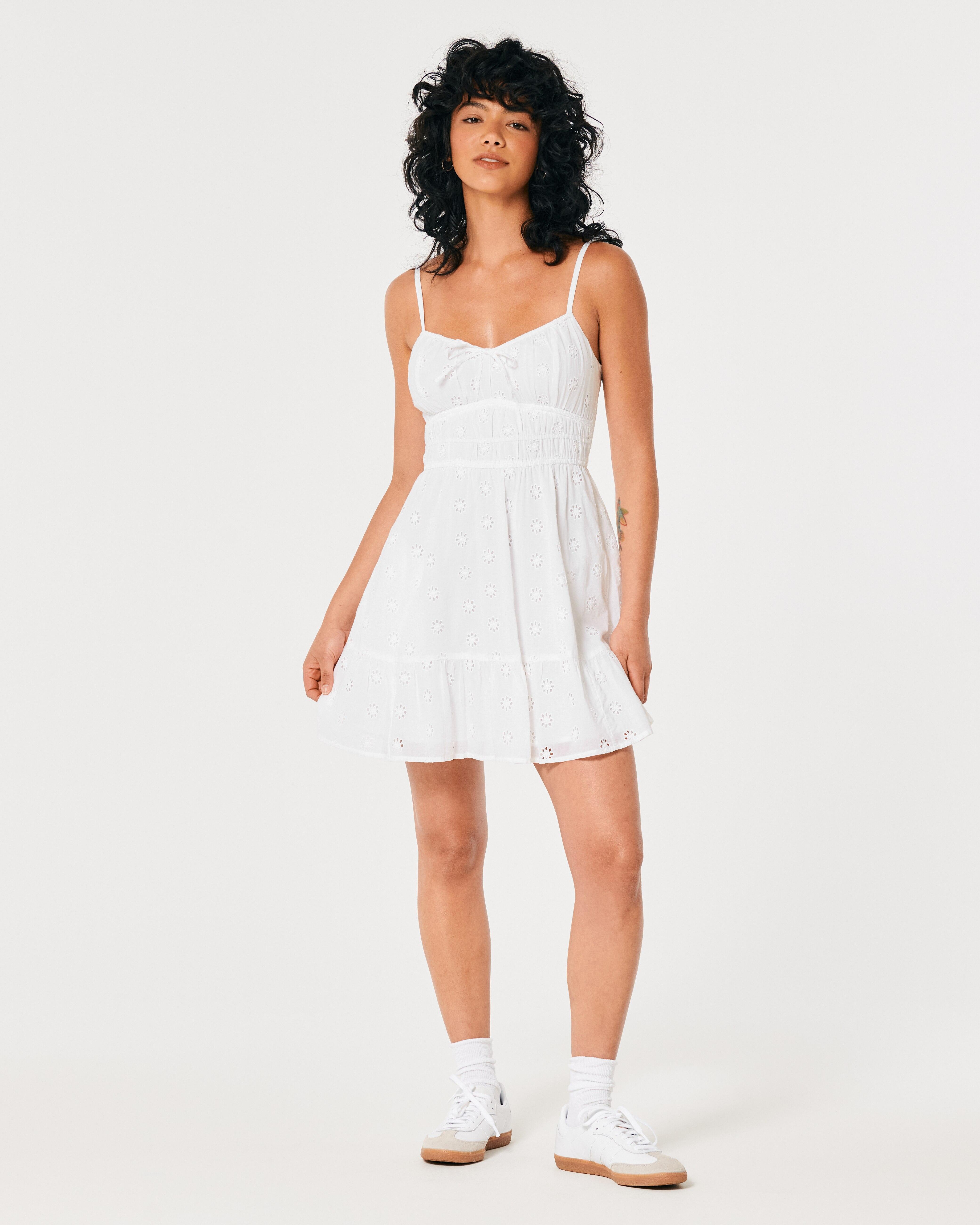 open lace back dress Gingham Puff Sleeve Open Back Mini Dress – Emes Shop main image 1