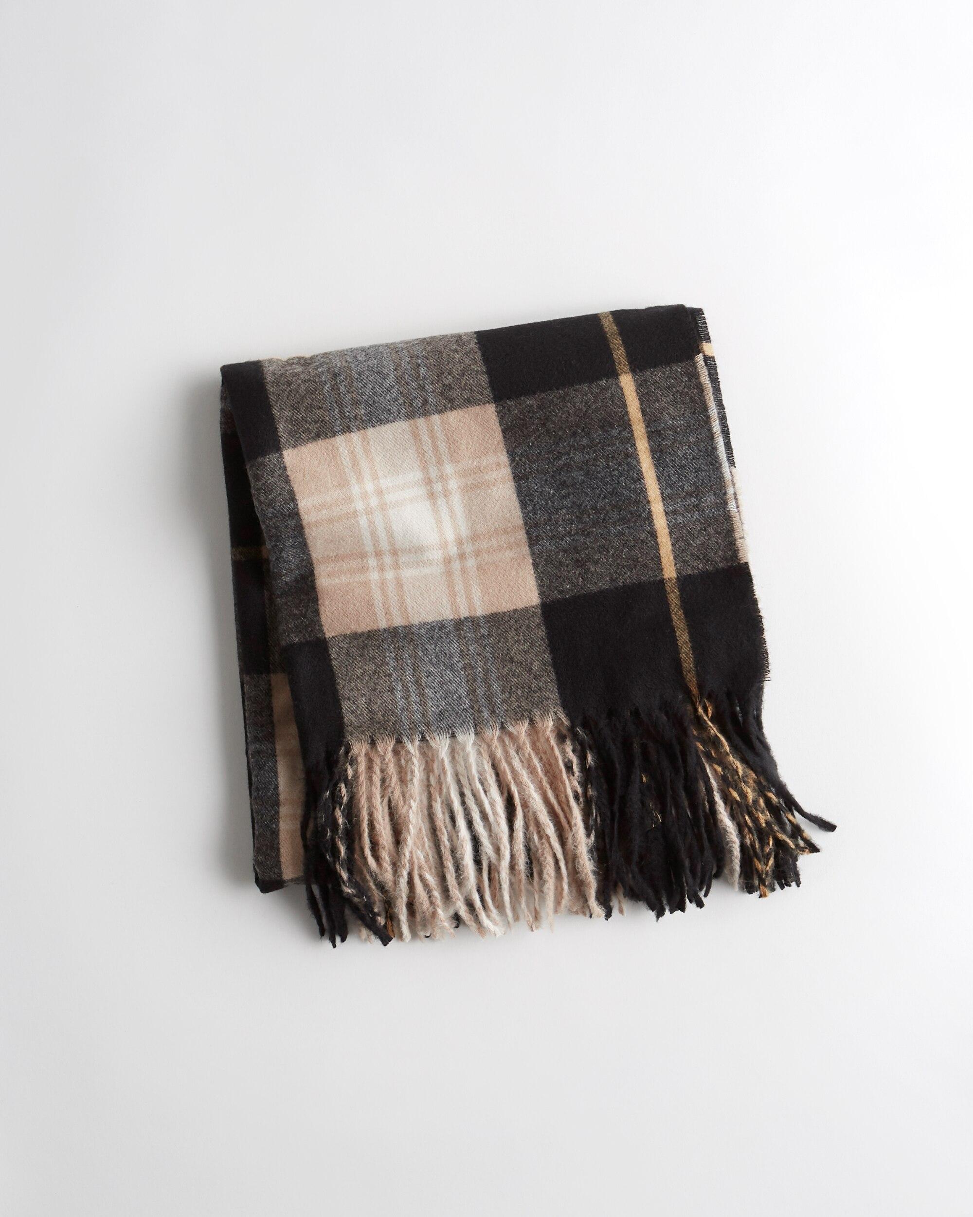 hollister scarf