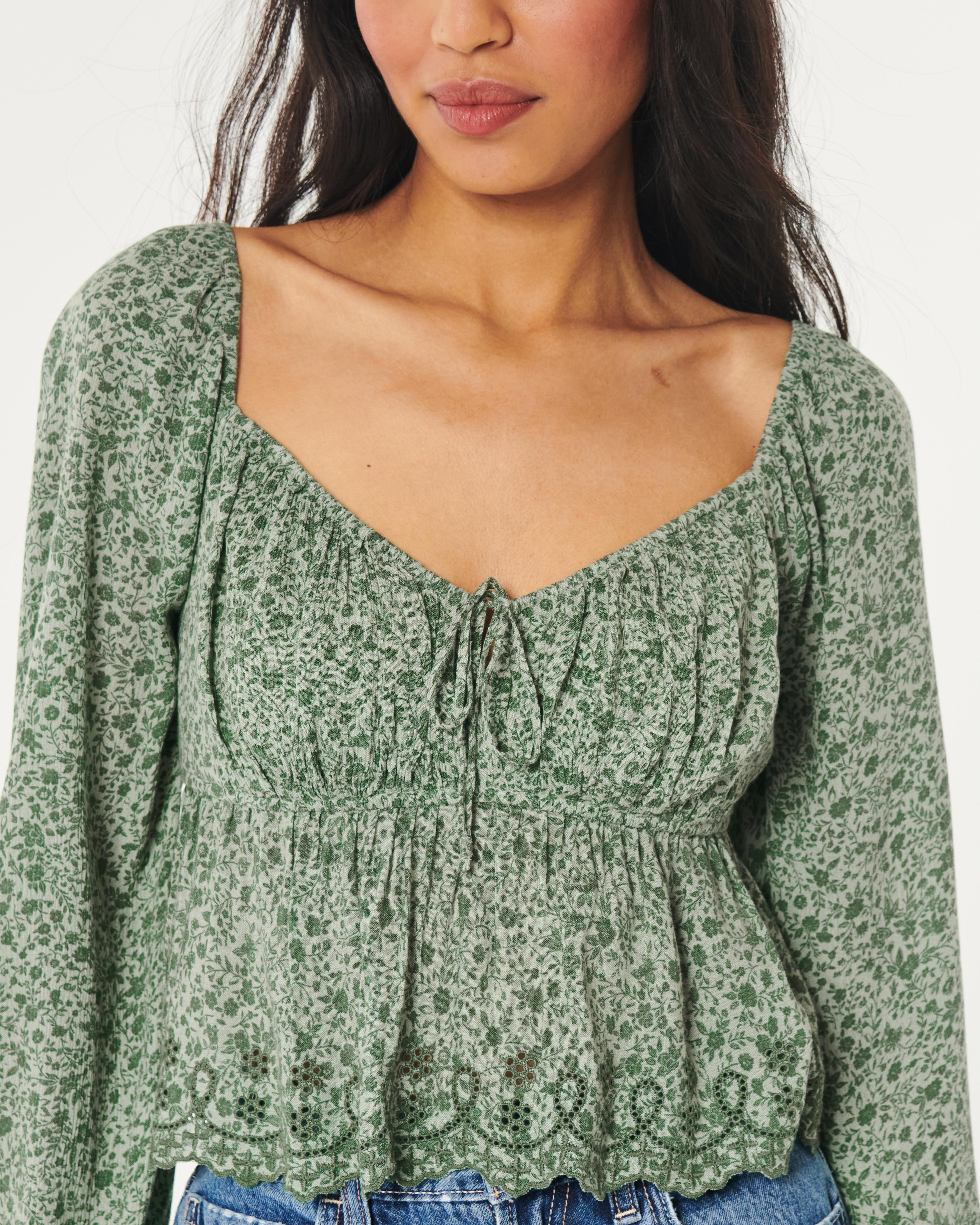 Hollister tie 2025 front top