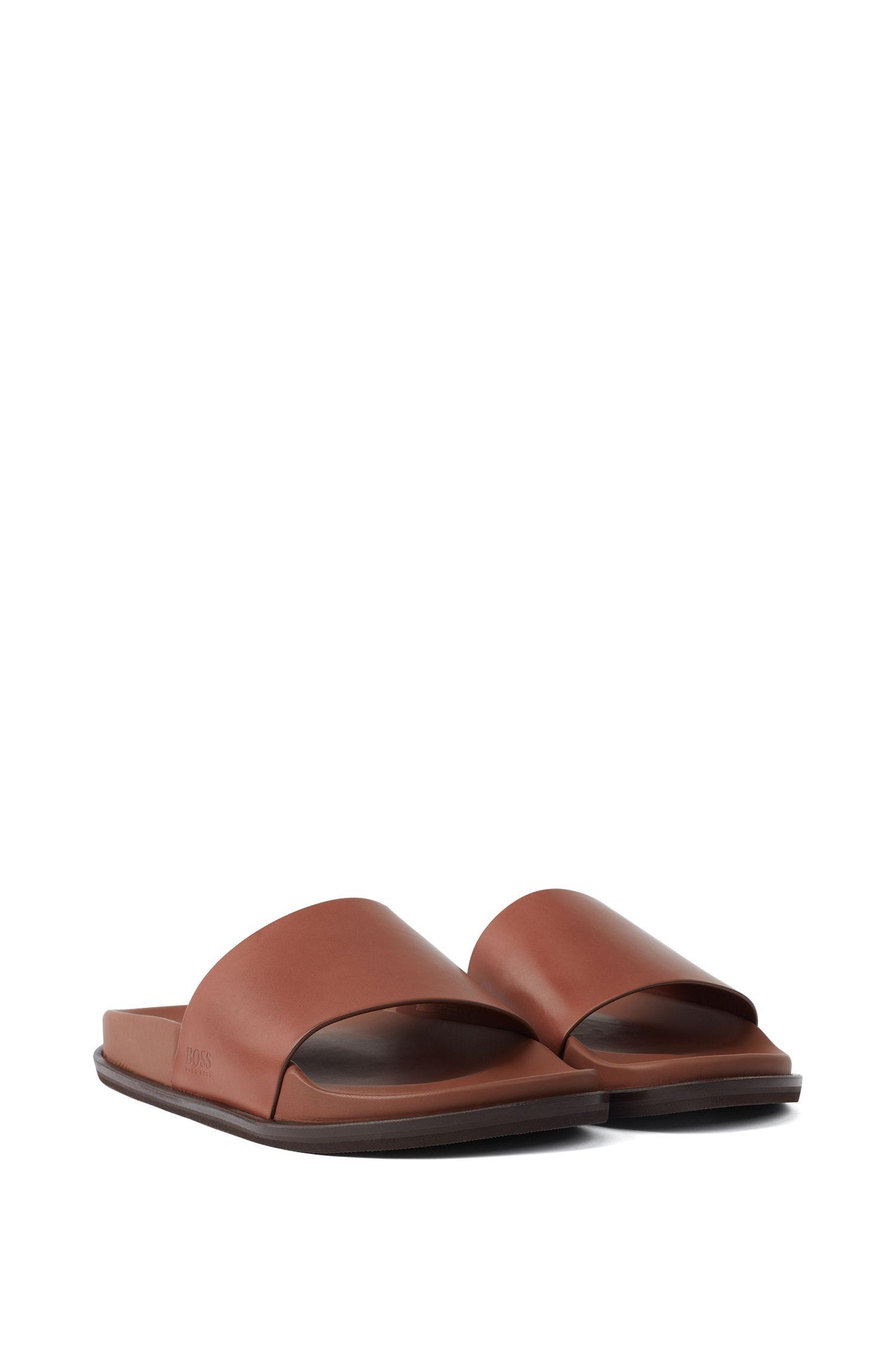 boss cliff slide sandal