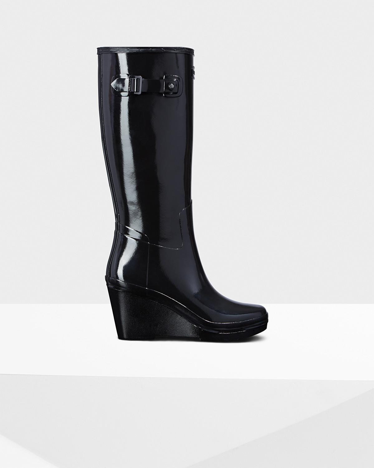 hunter rain boots with wedge heel