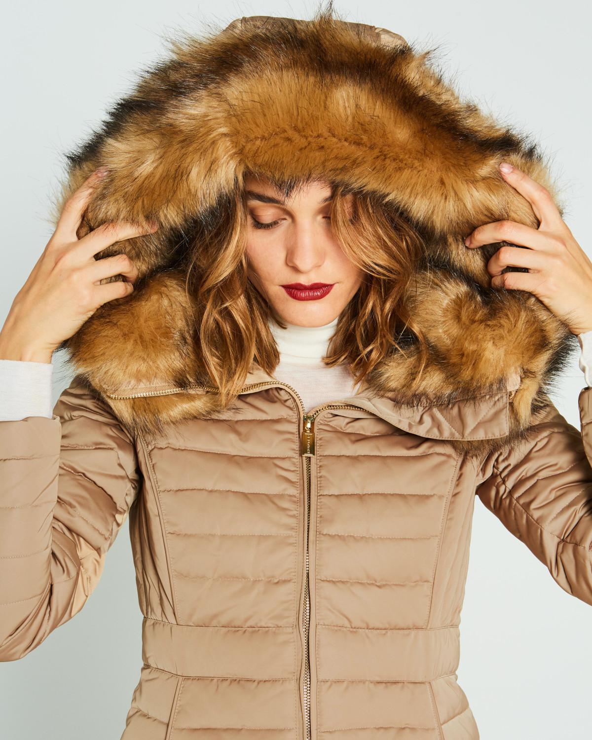 HUNTER Refined Down Coat With Faux Fur Hood in Natural - Lyst